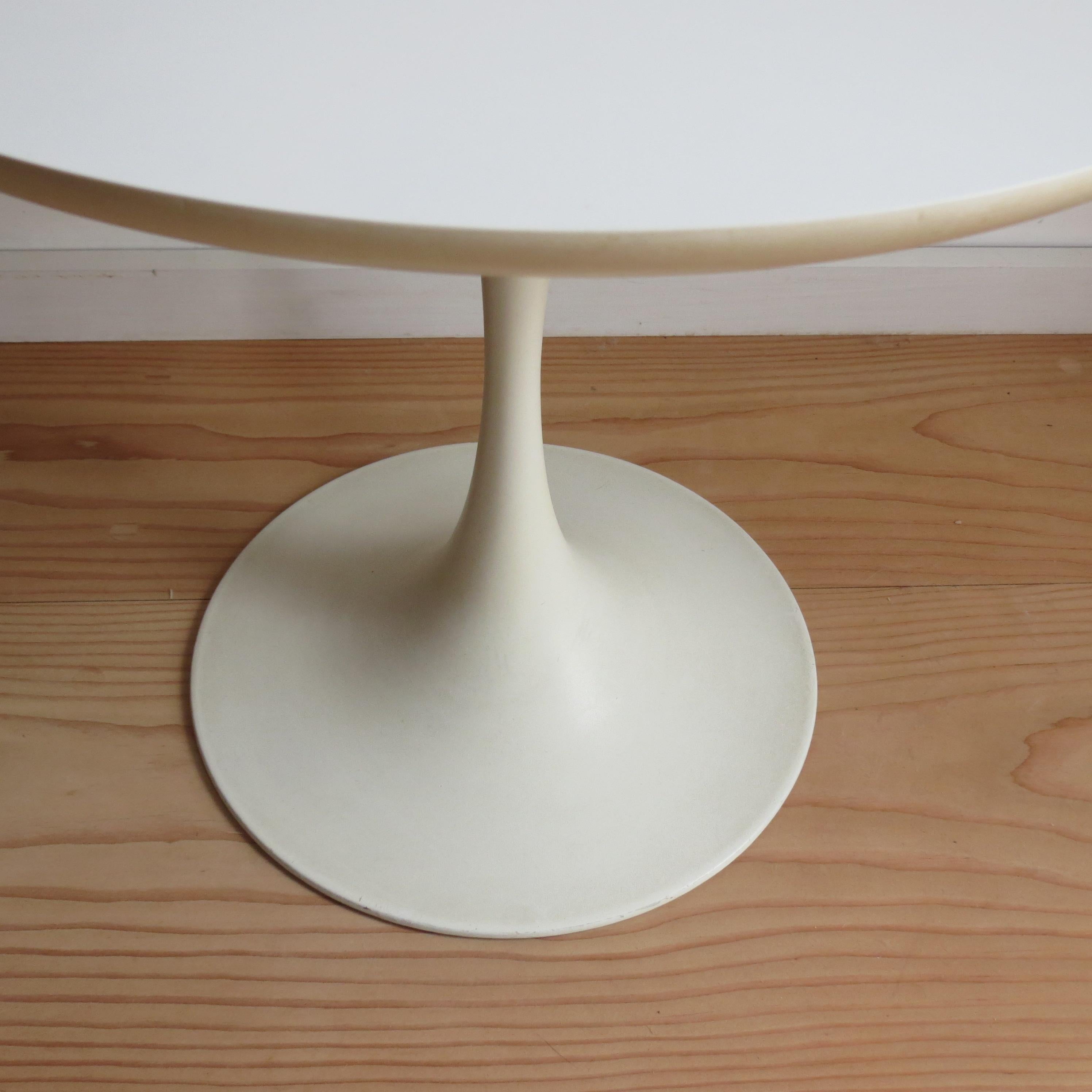 1960s White Tulip Side Table Designed by Maurice Burke for Arkana, Bath, UK 4