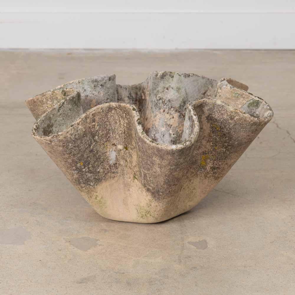Swiss 1960's Willy Guhl Clam Shell Planter For Sale