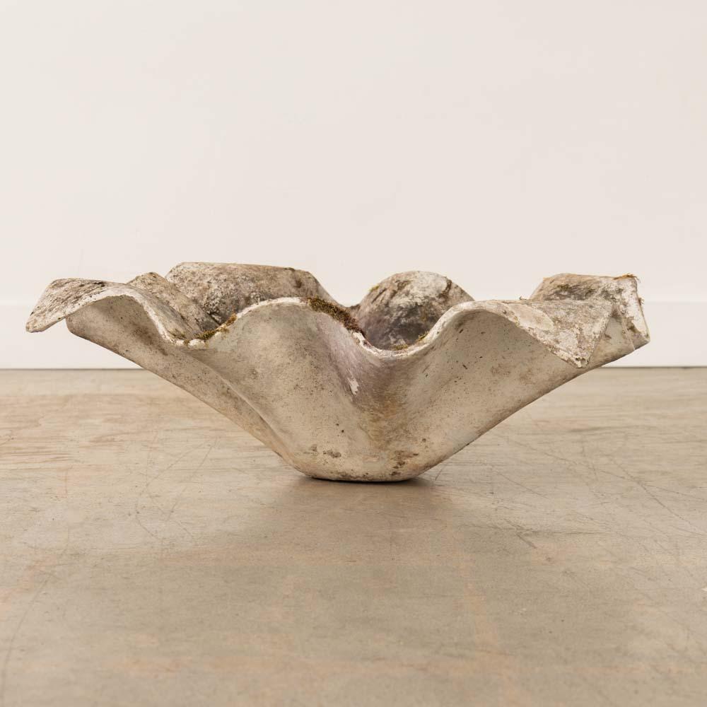 Milieu du XXe siècle Jardinière mouchoir Willy Guhl en béton des années 1960 en vente