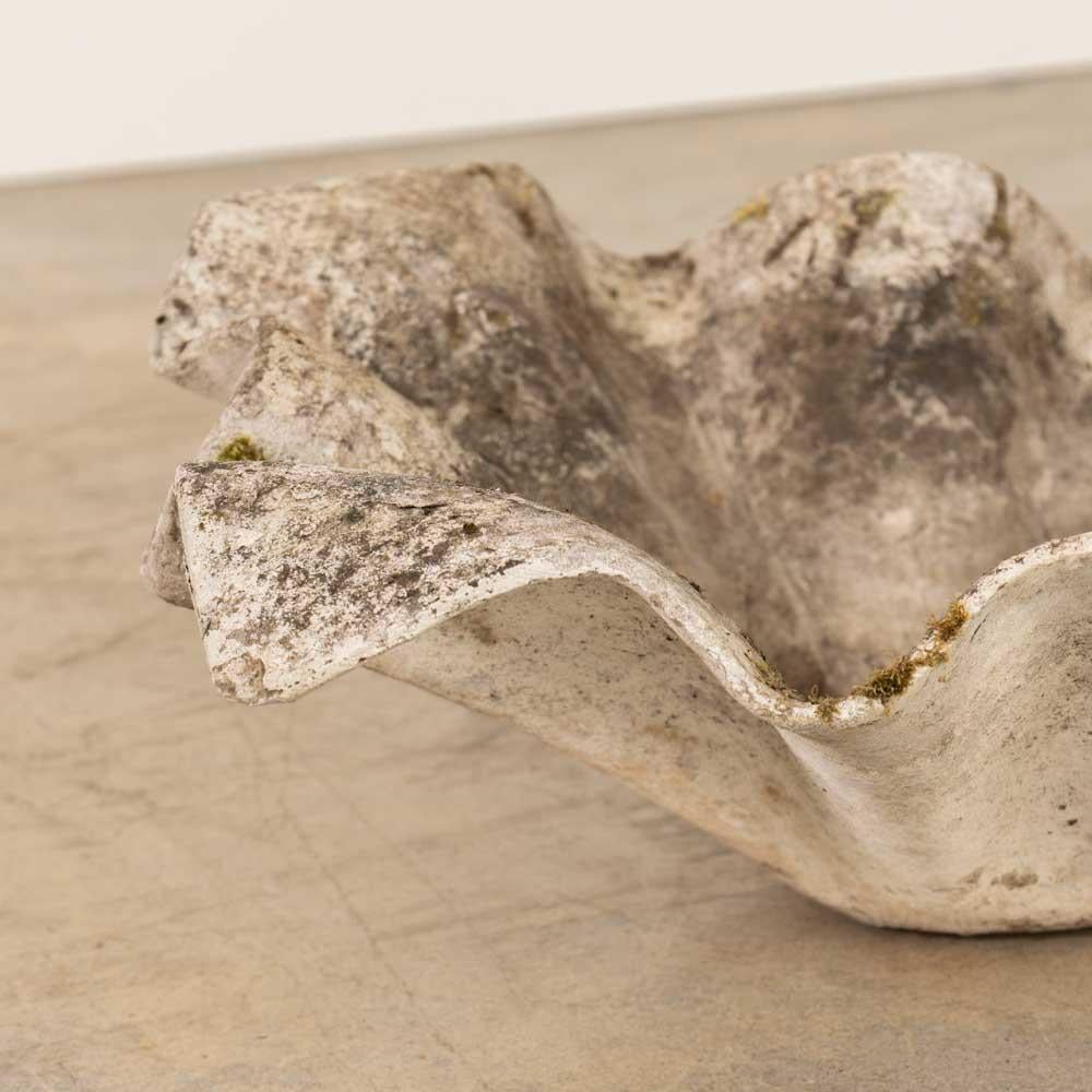 Jardinière mouchoir Willy Guhl en béton des années 1960 en vente 1