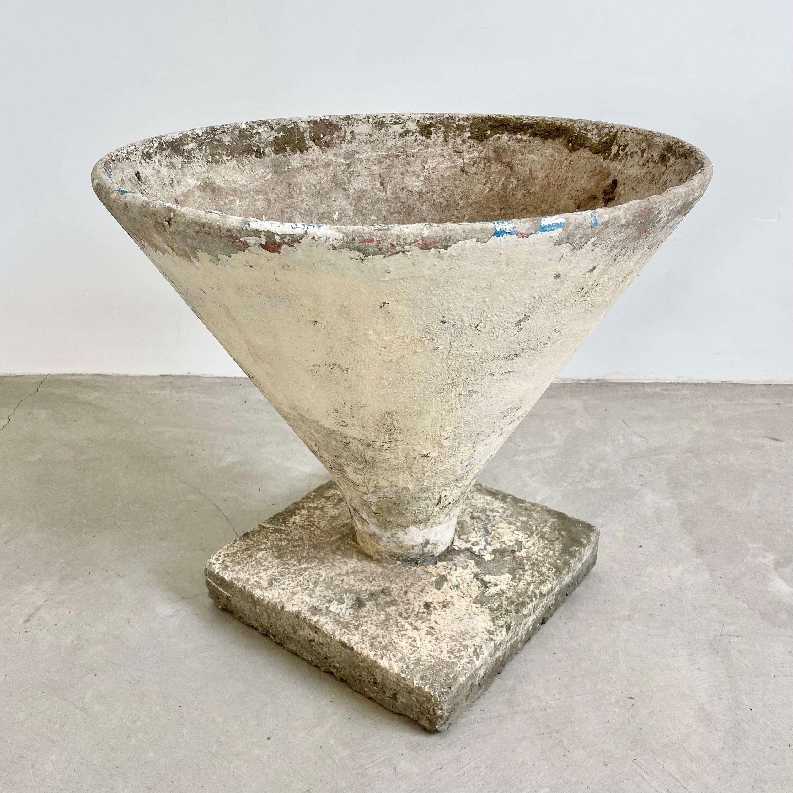 1960s Willy Guhl Concrete Pedestal Cone Planter For Sale 4