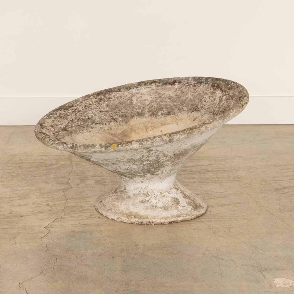 Béton Saucière jardinière en béton Willy Guhl des années 1960 en vente