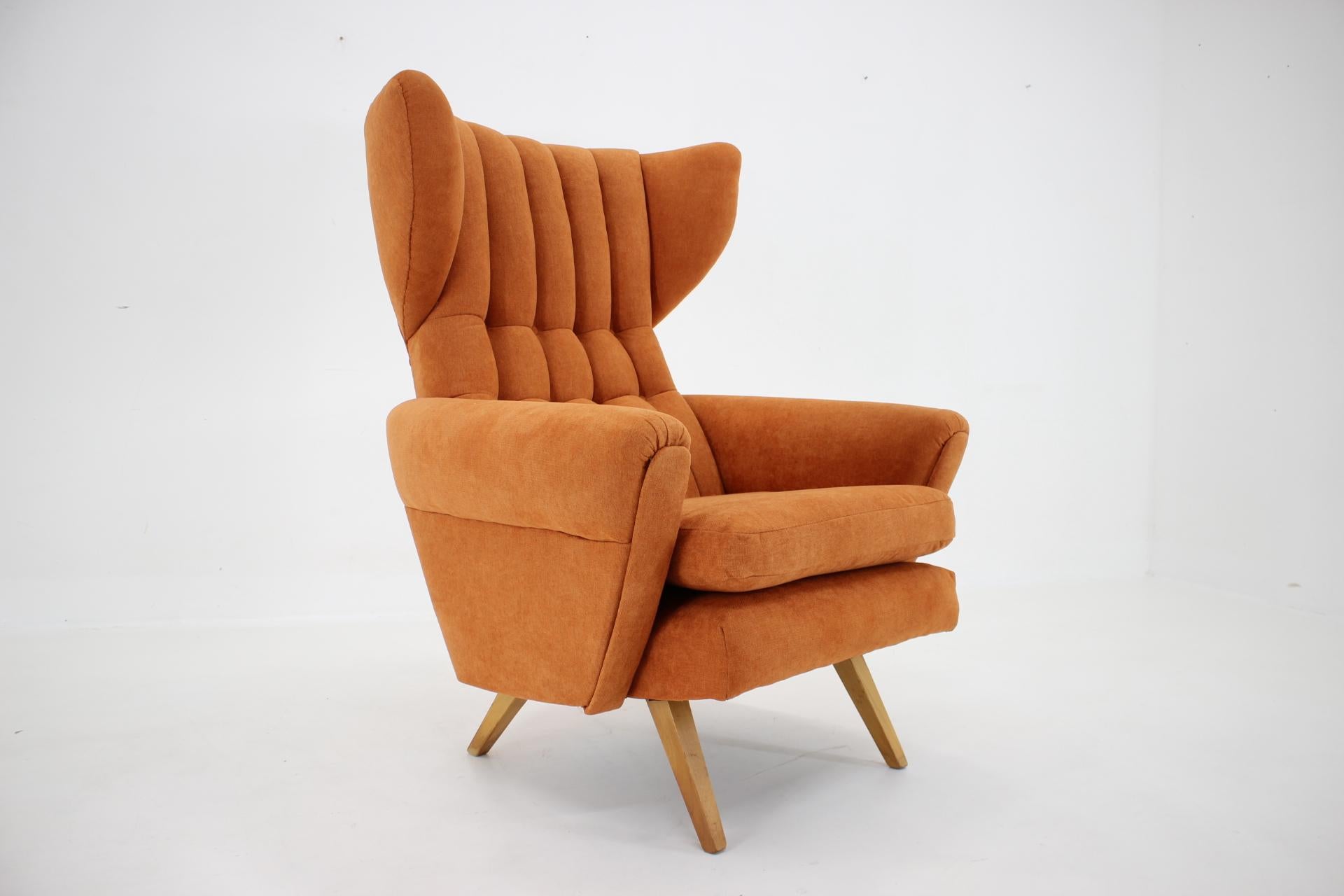 1960s Wing Chair, Czechoslovakia  In Good Condition For Sale In Praha, CZ
