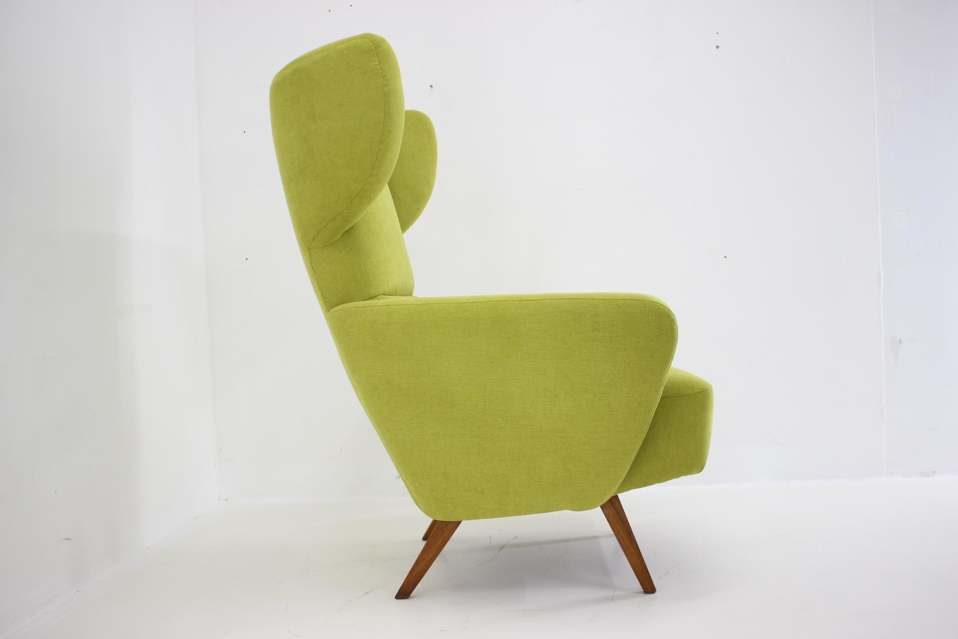 Fabric 1960s Wing Chair, Czechoslovakia  For Sale