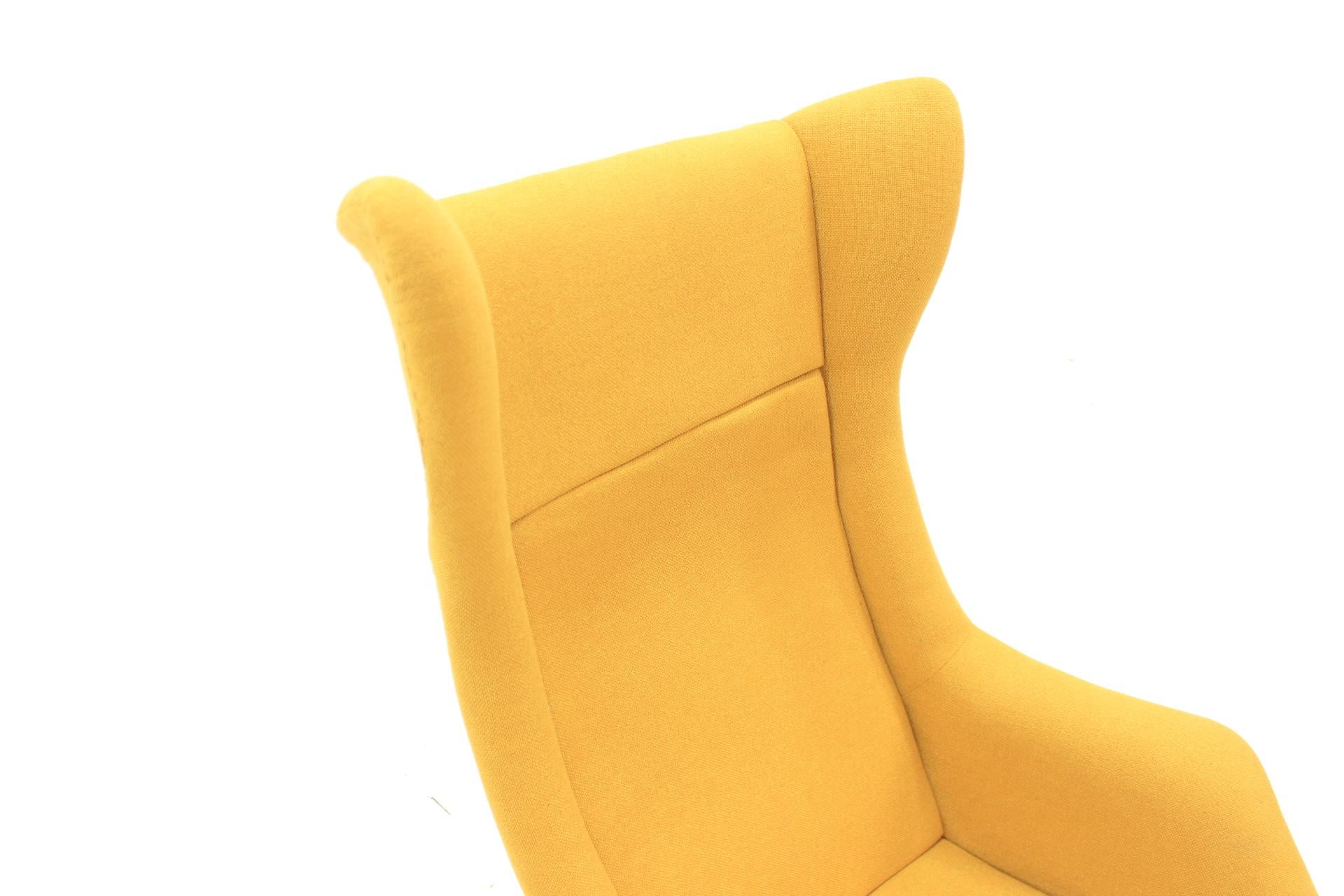 1960s Wingback Armchair by Miroslav Navratil, Czechoslovakia 2