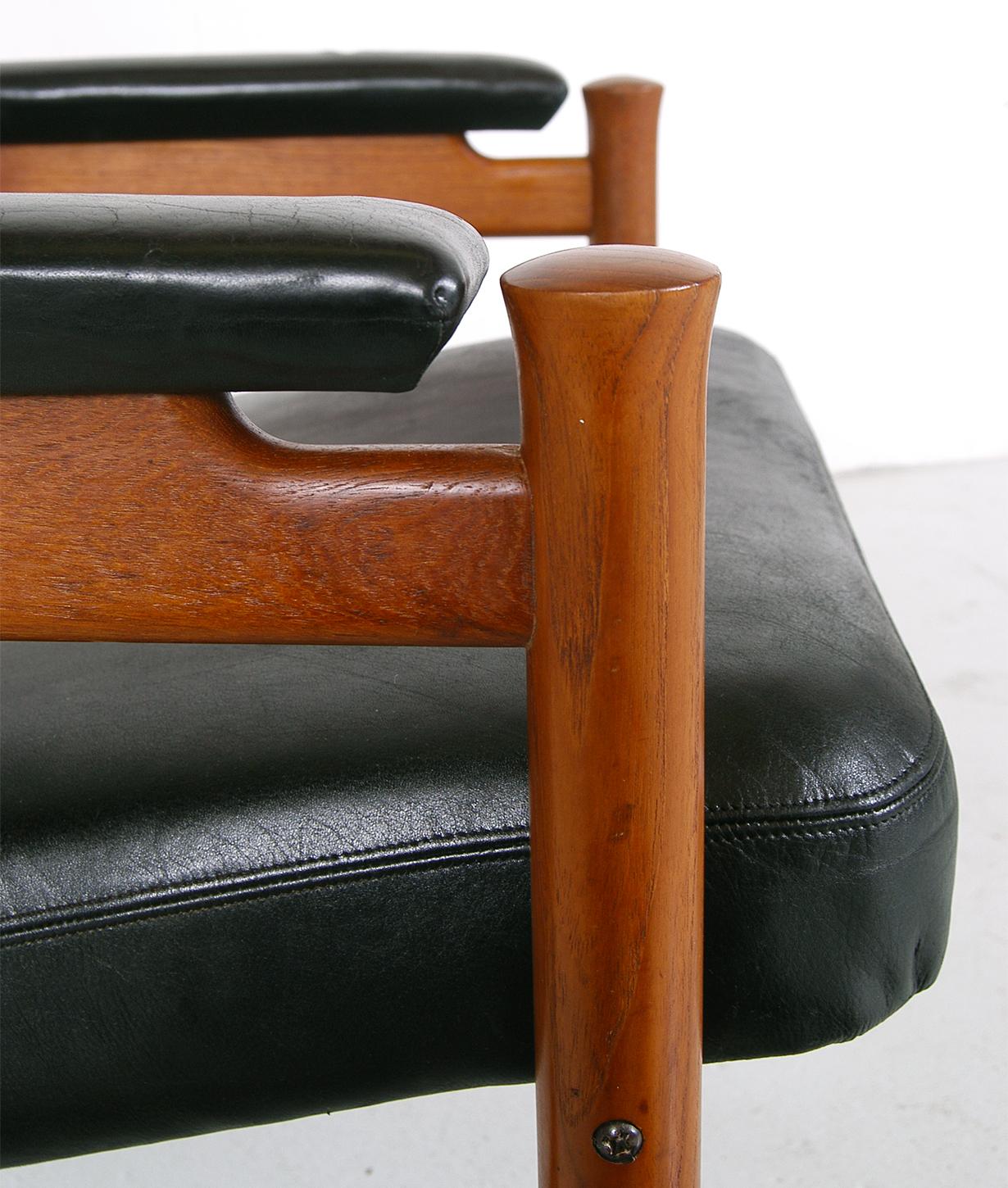 1960s Danish Midcentury Black Leather Chair by Soren Hansen for Fritz Hansen 7