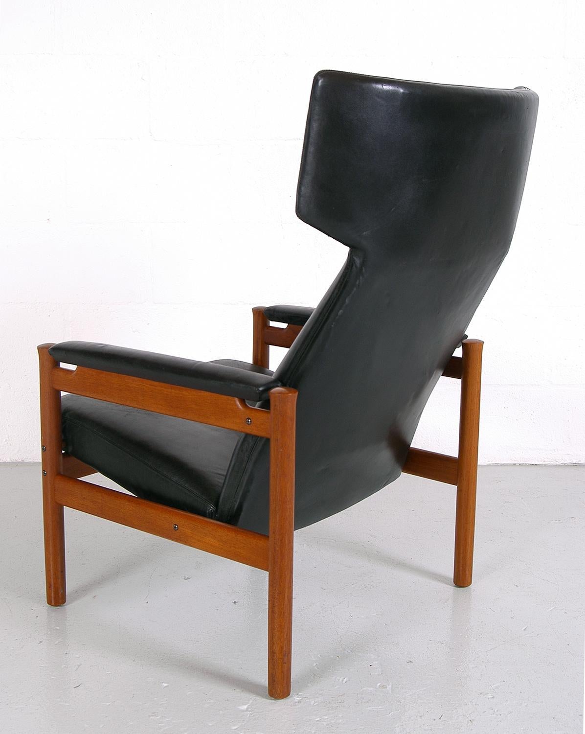 1960s Danish Midcentury Black Leather Chair by Soren Hansen for Fritz Hansen 1