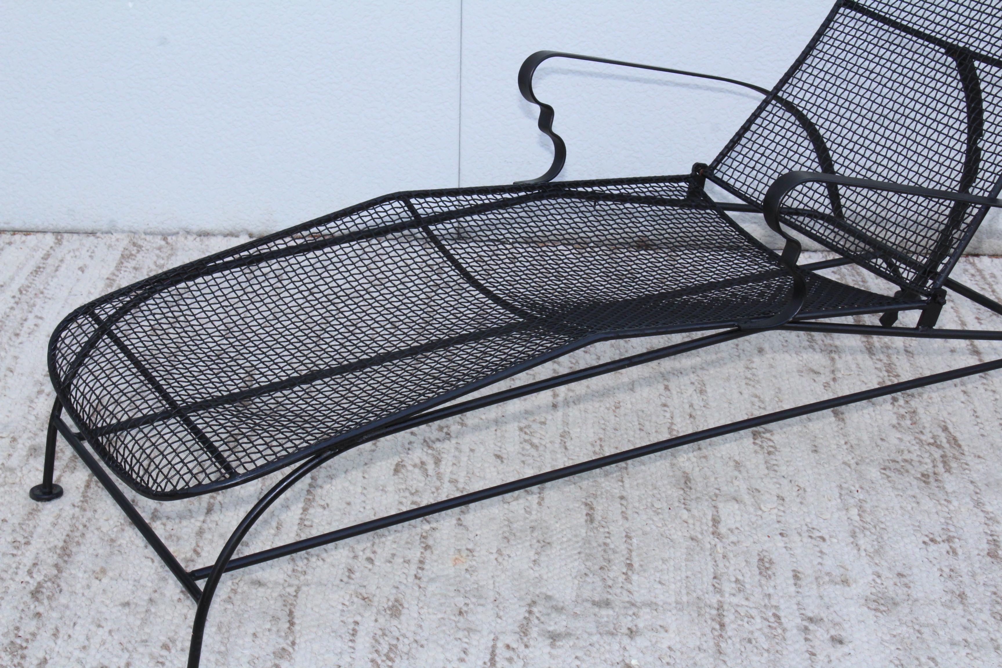 1960's Wire Mesh Outdoor Chaise Lounges 3
