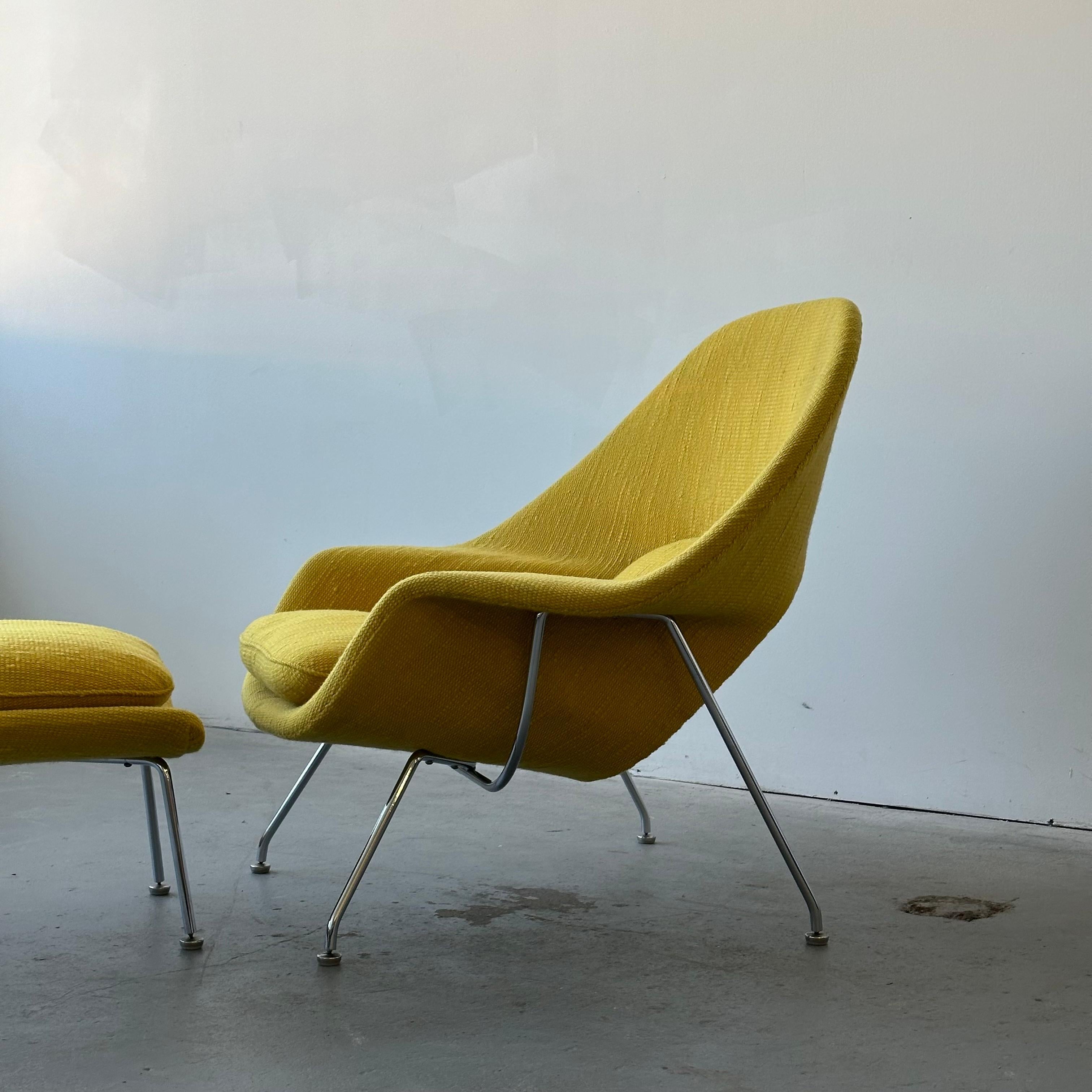 1960s Womb Chair & Ottoman by Eero Saarinen In Good Condition In Chicago, IL