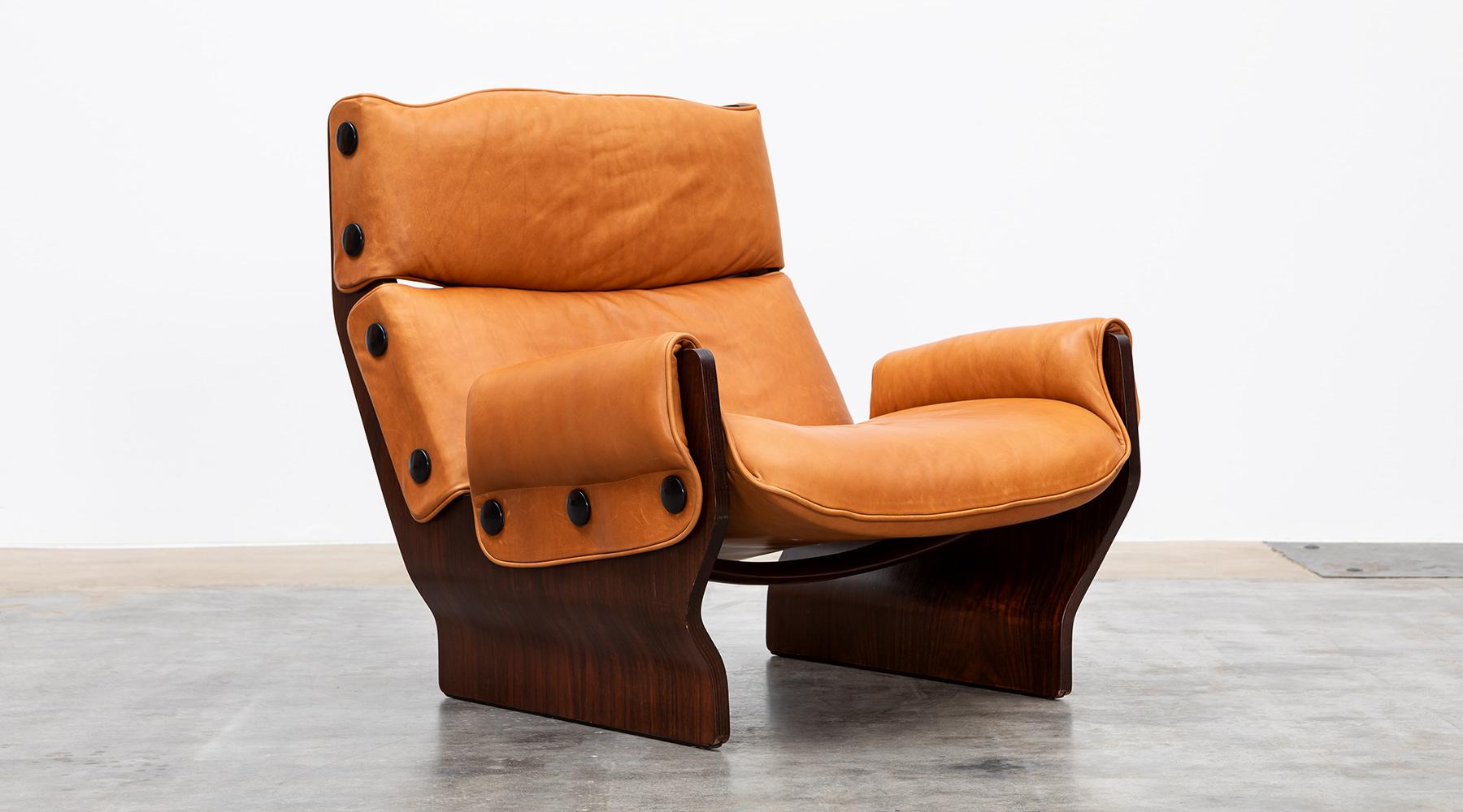 1960s Wood and Leather Pair of Lounge Chairs by Osvaldo Borsani 6