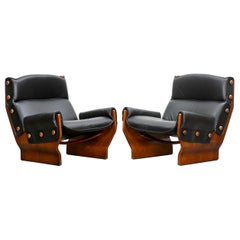 1960s Wood and Leather Pair of Lounge Chairs by Osvaldo Borsani