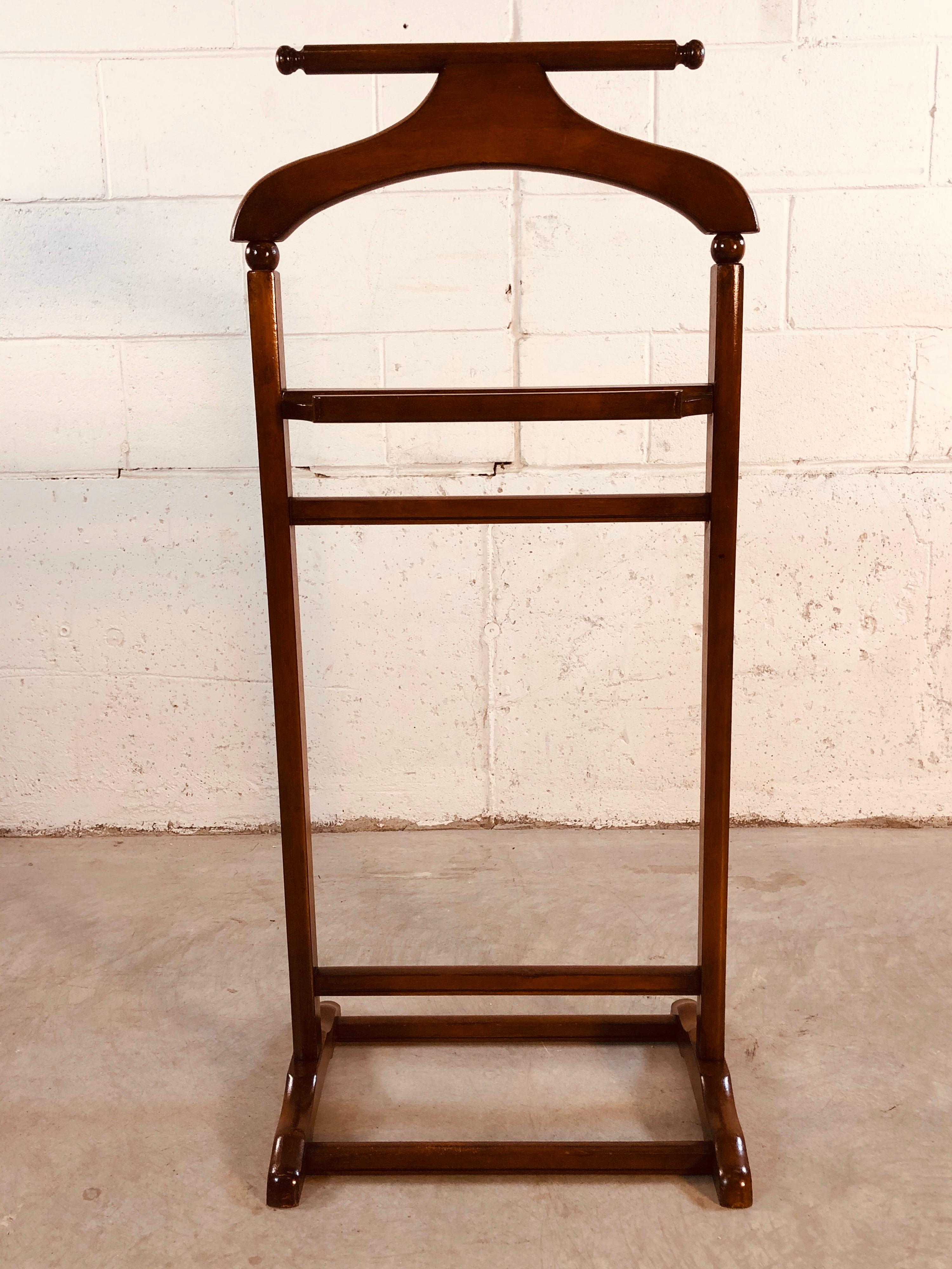 Mid-Century Modern valet de chambre en bois des années 1960