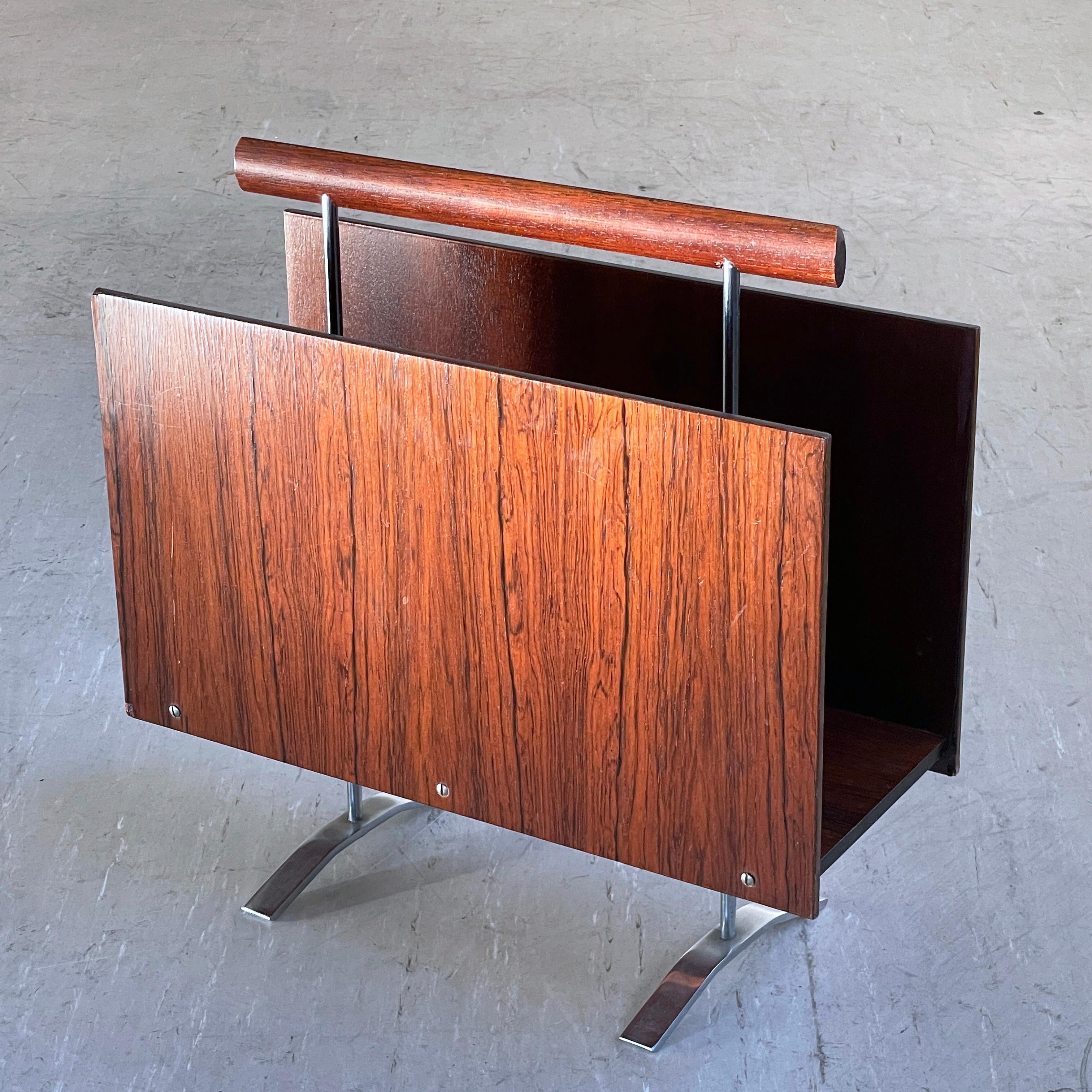 
1960’s Wooden Magazine / Newspaper Holder with chromed metal details. Original label form Opal Kleinmöbel, W. Germany.
Design: Opal Kleinmöbel, W. Germany
Measurements: Height: 41 cm  Length: 42 cm  Depth: 17 cm
Condition: Good vintage condition