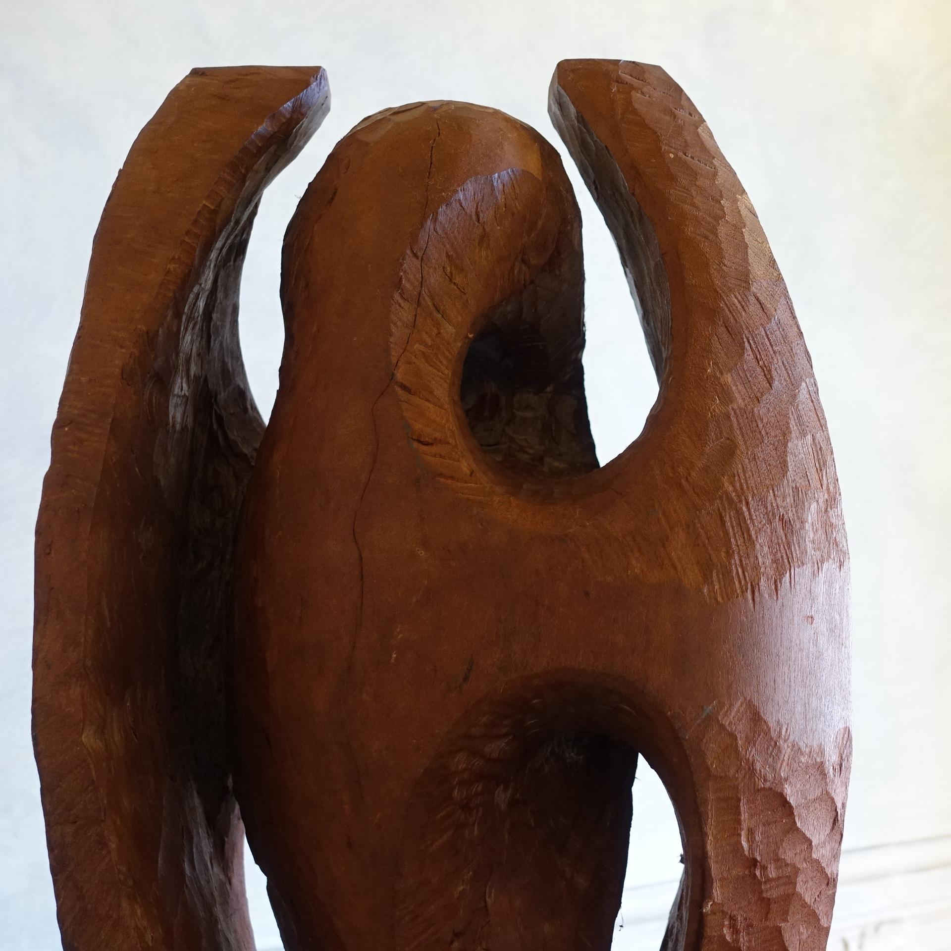 Maquette di scultura in legno unica nel suo genere realizzata dall'artista Dragoljub Milosevic (1939-2019), movimento astratto di forma libera, scolpita a mano con una bellissima patina vintage.