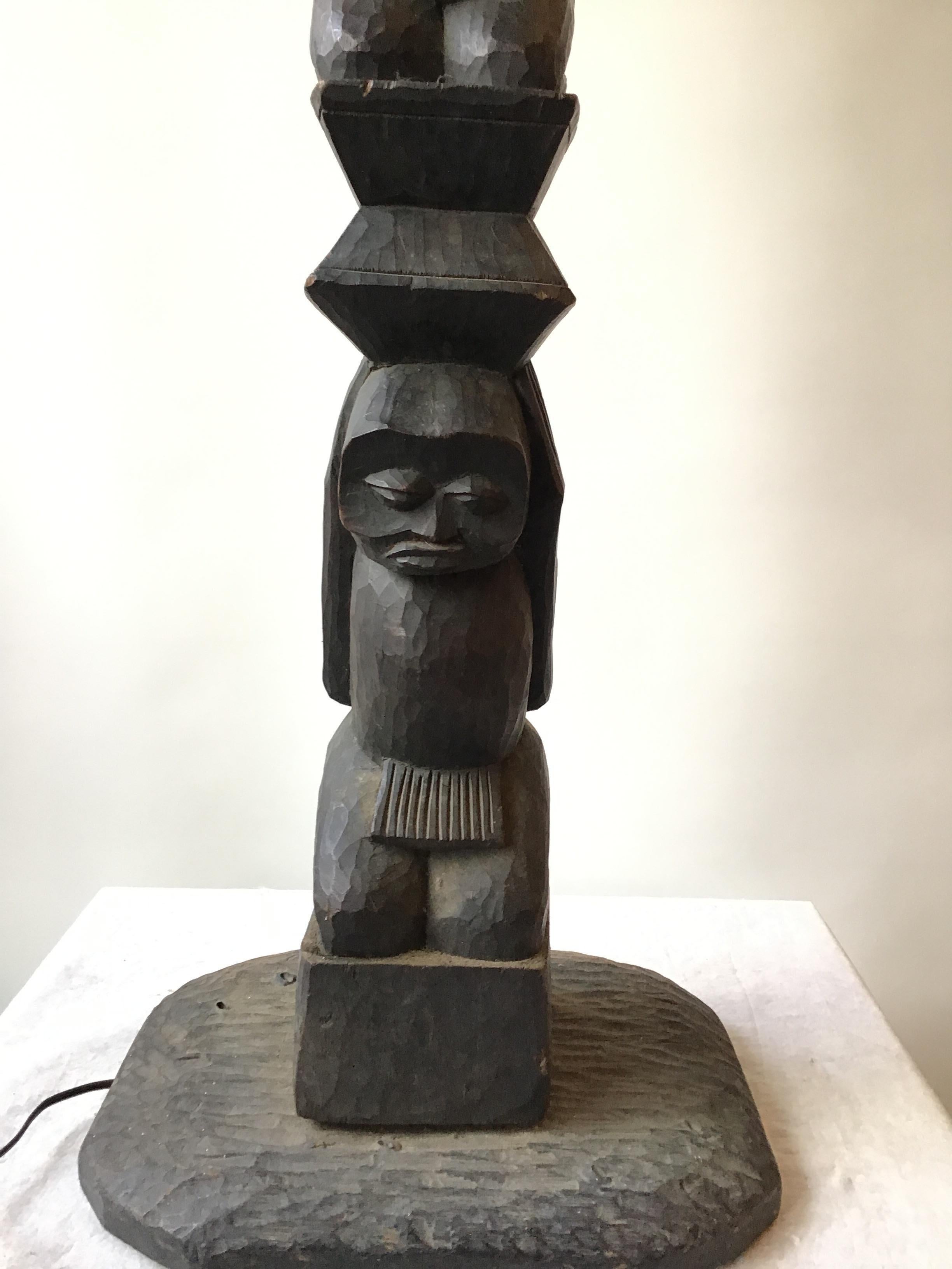 1960s Wood TOTEM Pole Lamp For Sale 1