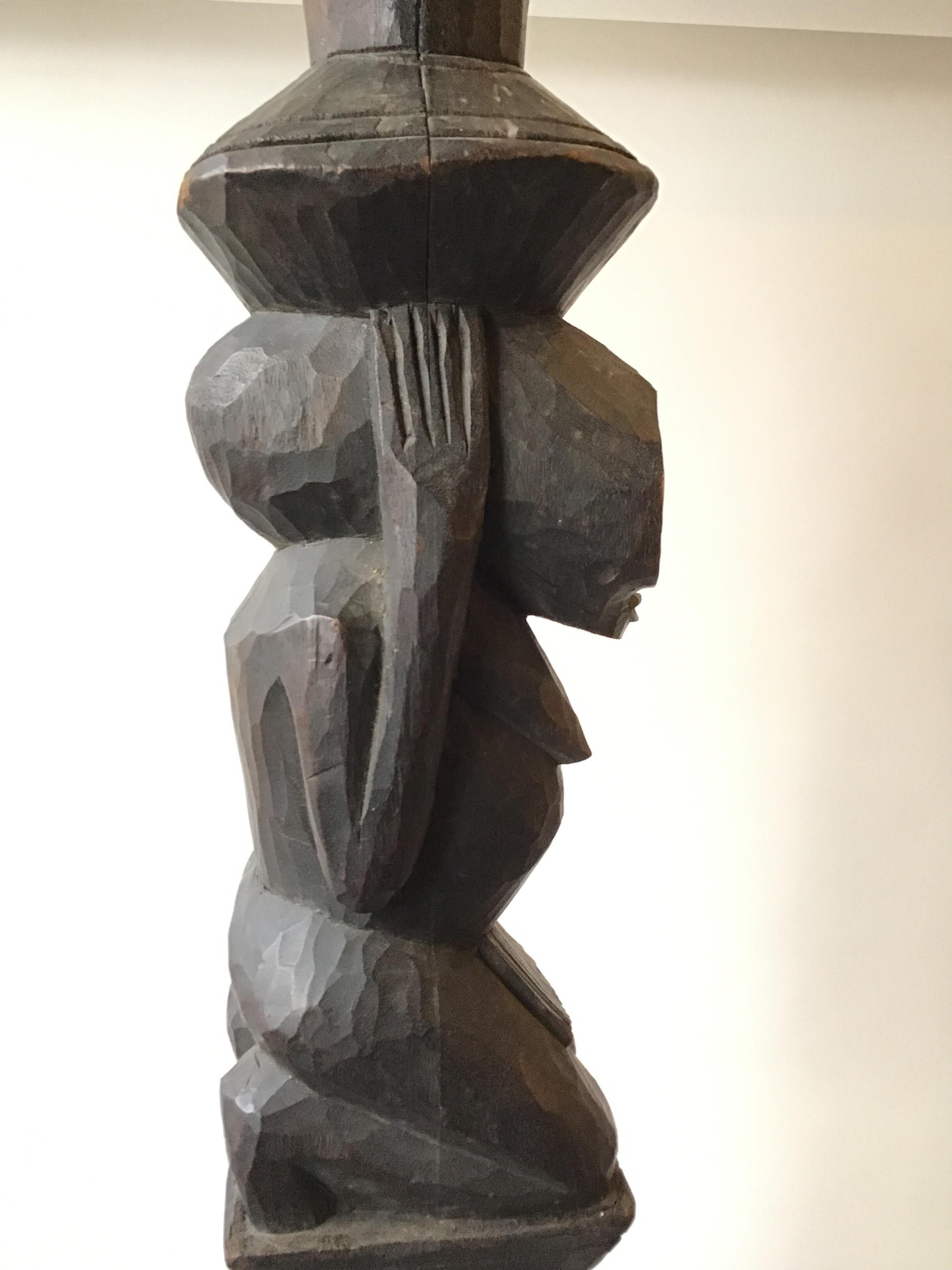 1960s Wood TOTEM Pole Lamp For Sale 2