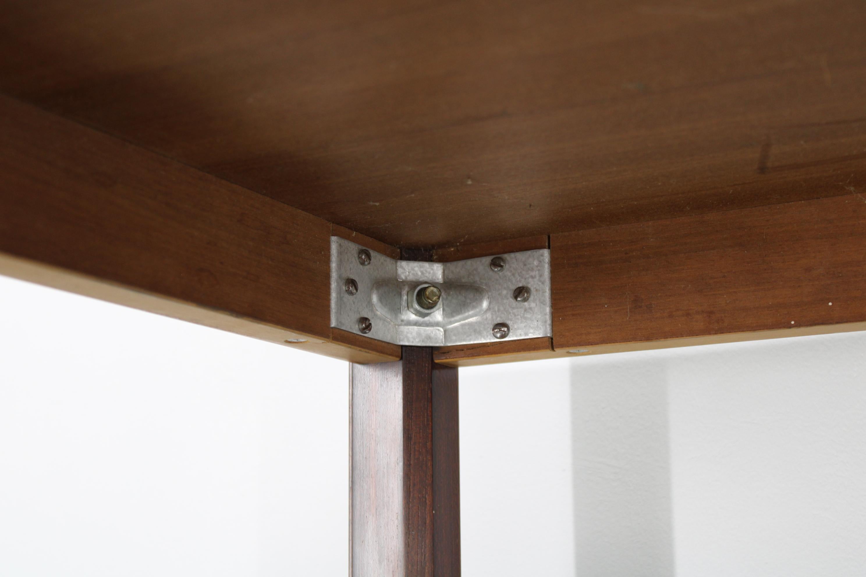 Table basse en bois des années 1960, Danemark en vente 3