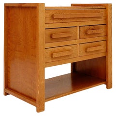 Commodes and Chests of Drawers