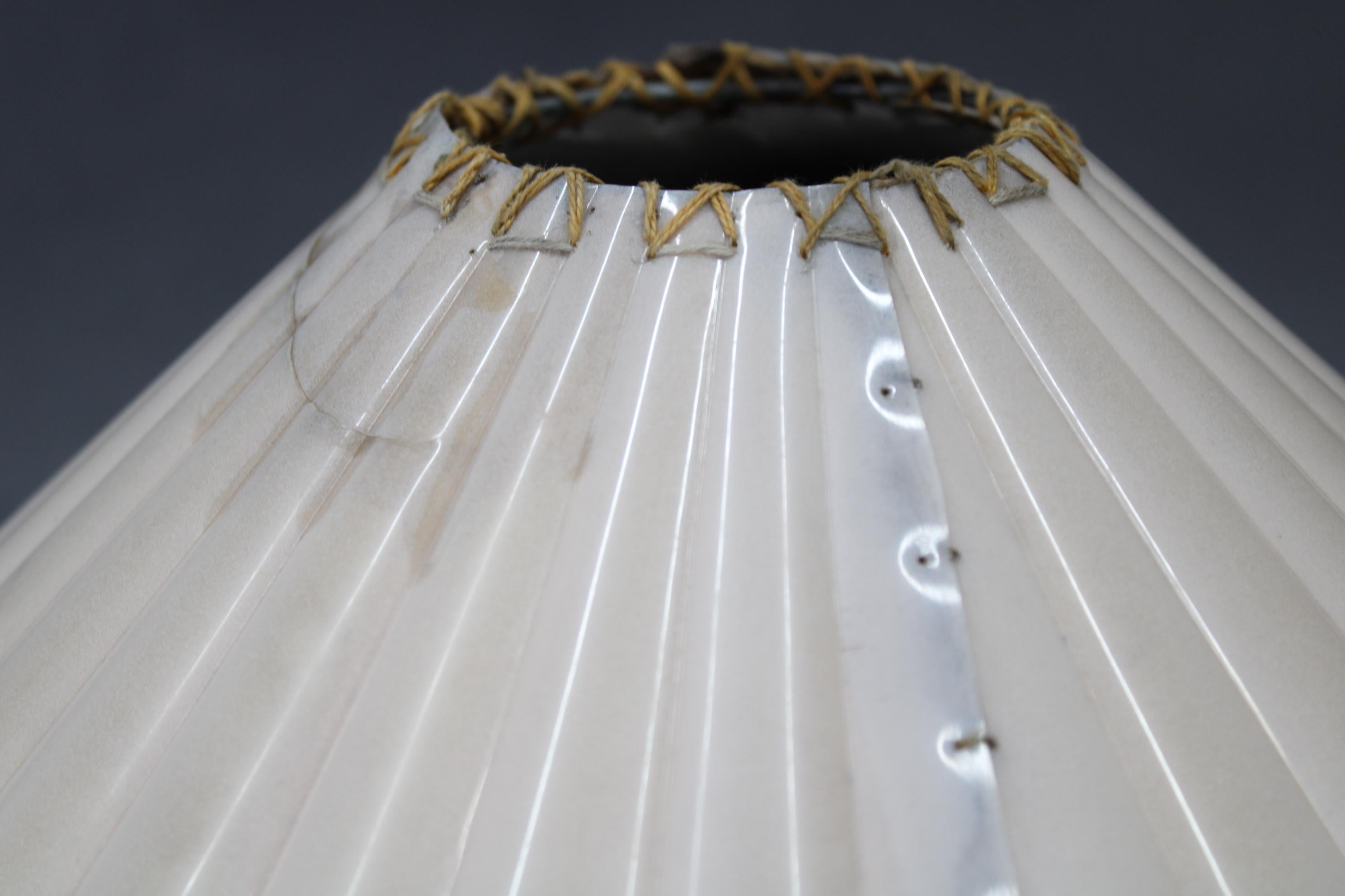 1960s Wooden Table Lamp, Czechoslovakia in vendita 5