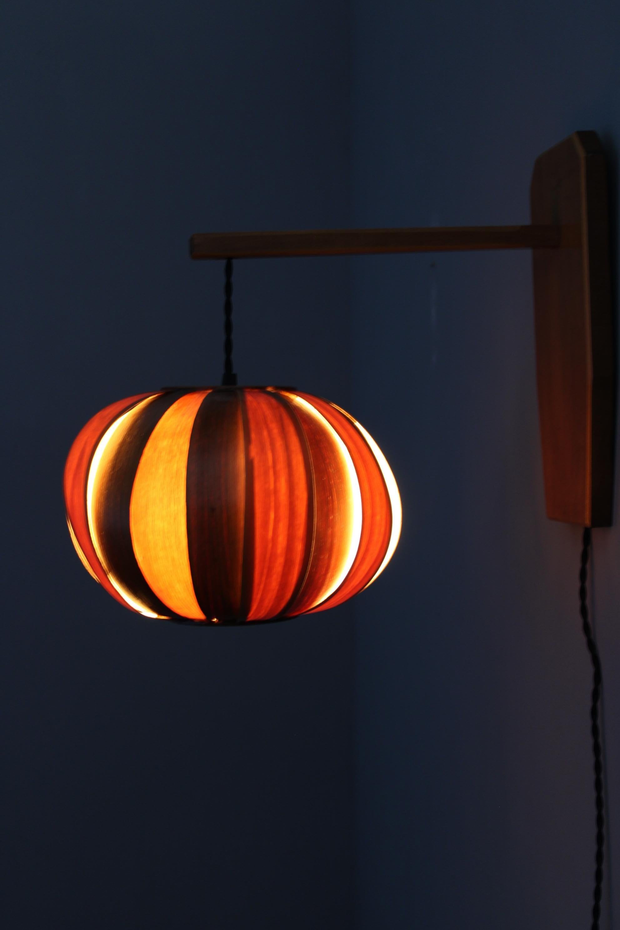 1960s Wooden Wall Lamp, Czechoslovakia For Sale 4