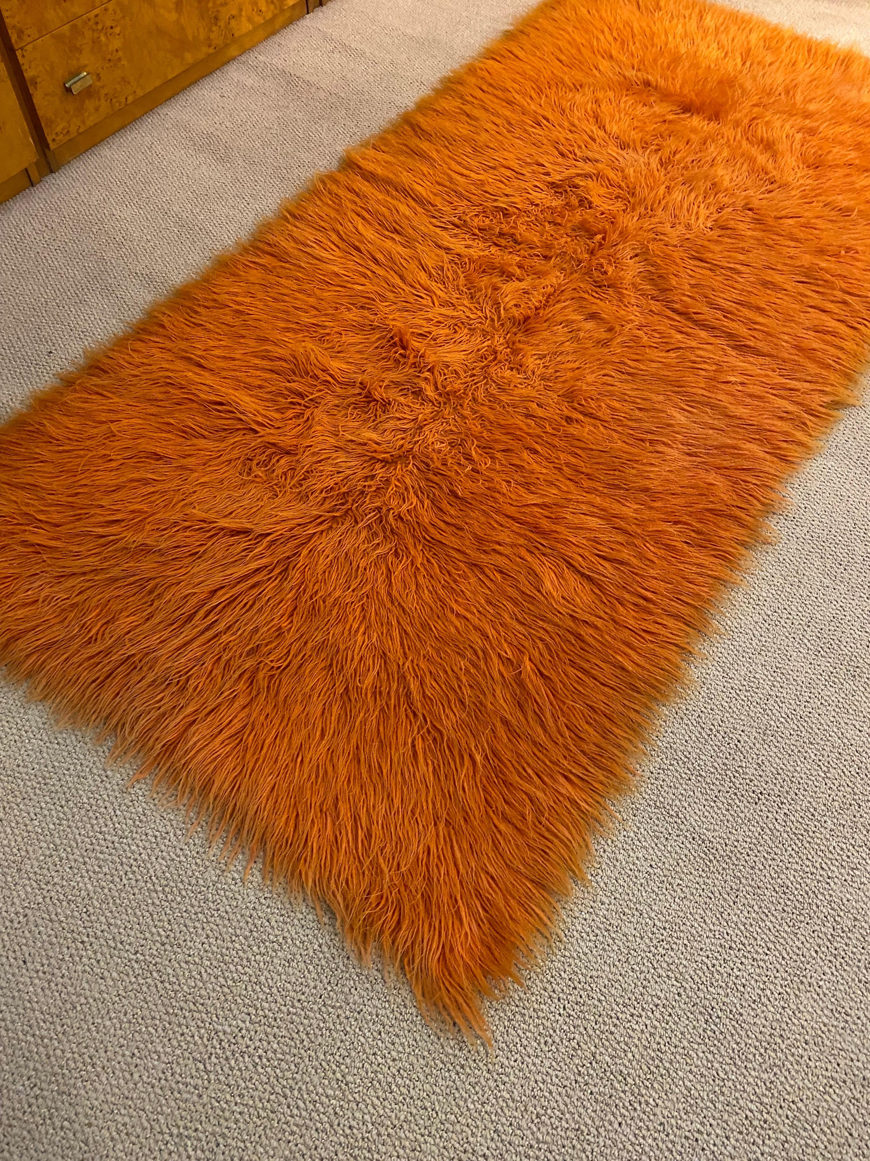retro orange rug