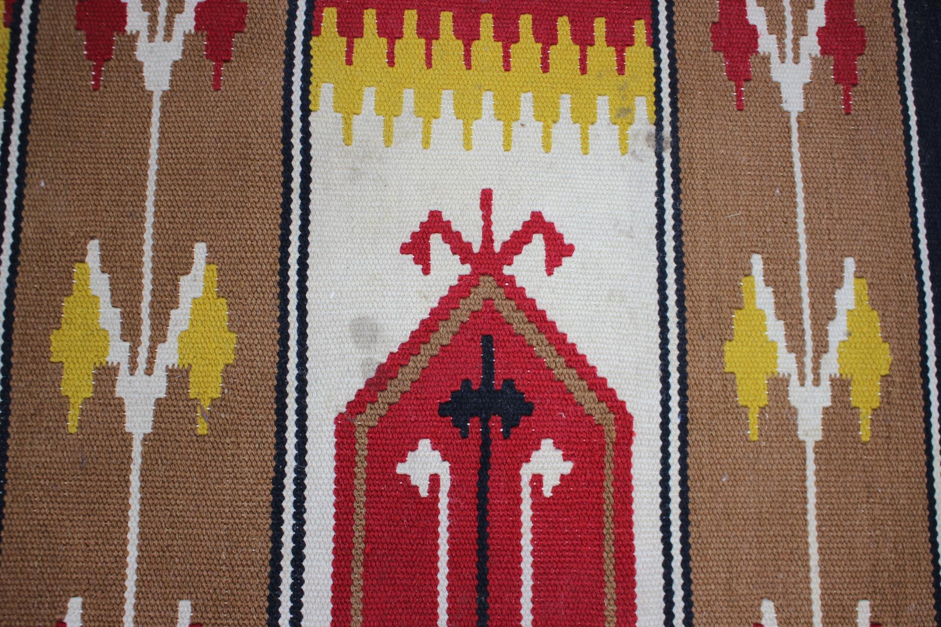 Milieu du XXe siècle Tapis Kilim en laine des années 1960, Tchécoslovaquie en vente