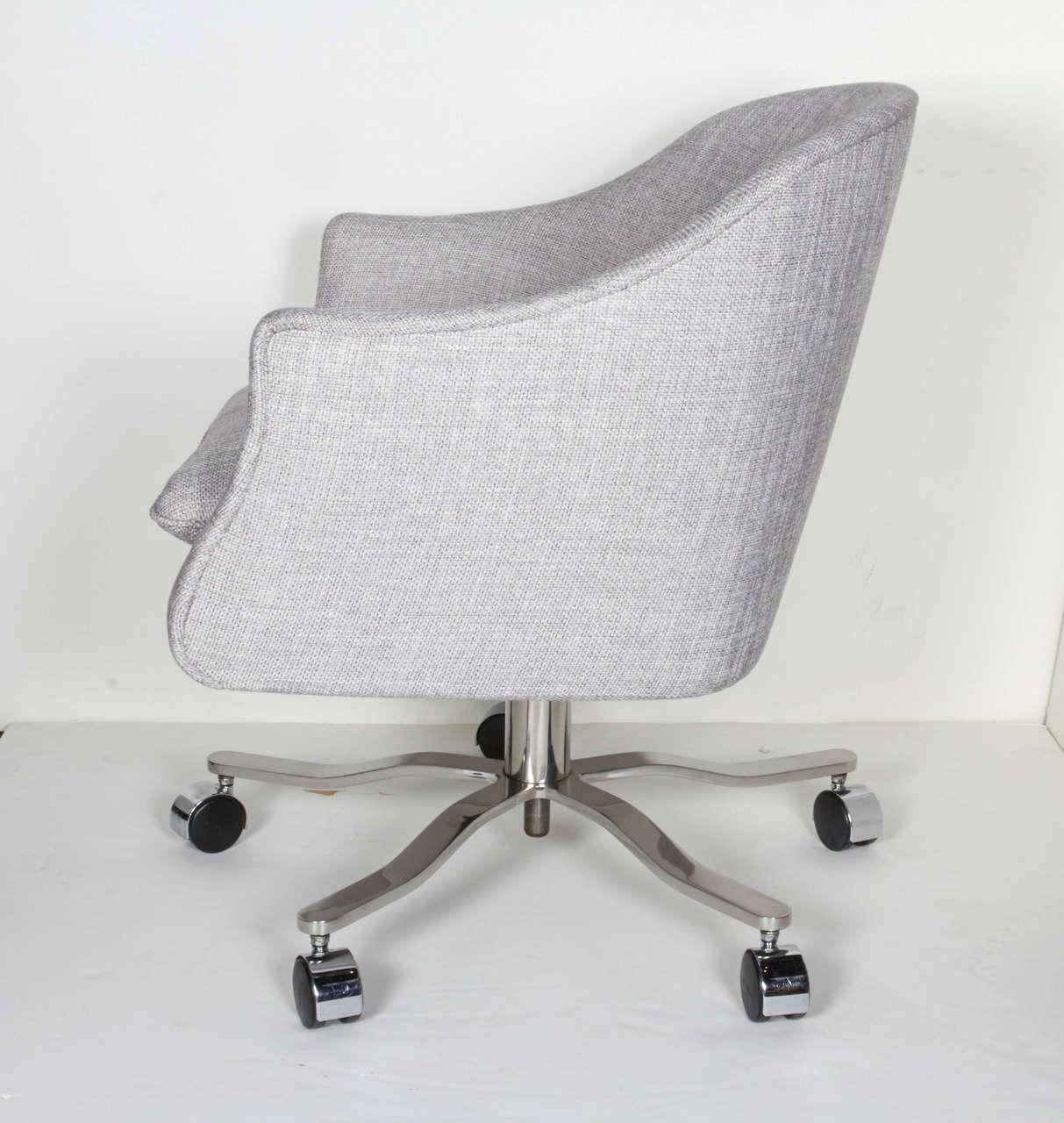 Mid-Century Modern 1960s Woven Swivel Desk Chair Designed by Ward Bennett