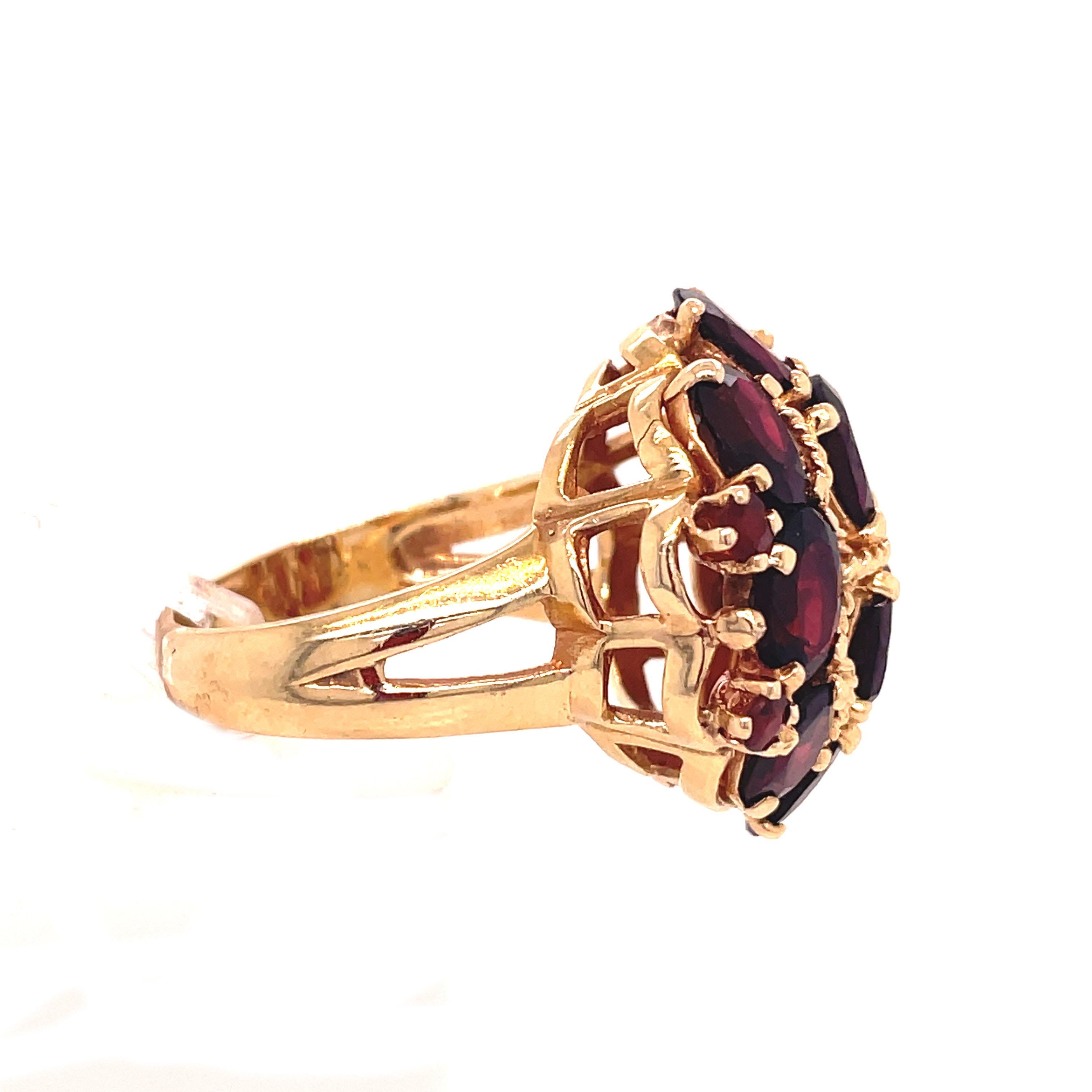 Women's 1960s Yellow Gold Garnet Cluster Ring For Sale