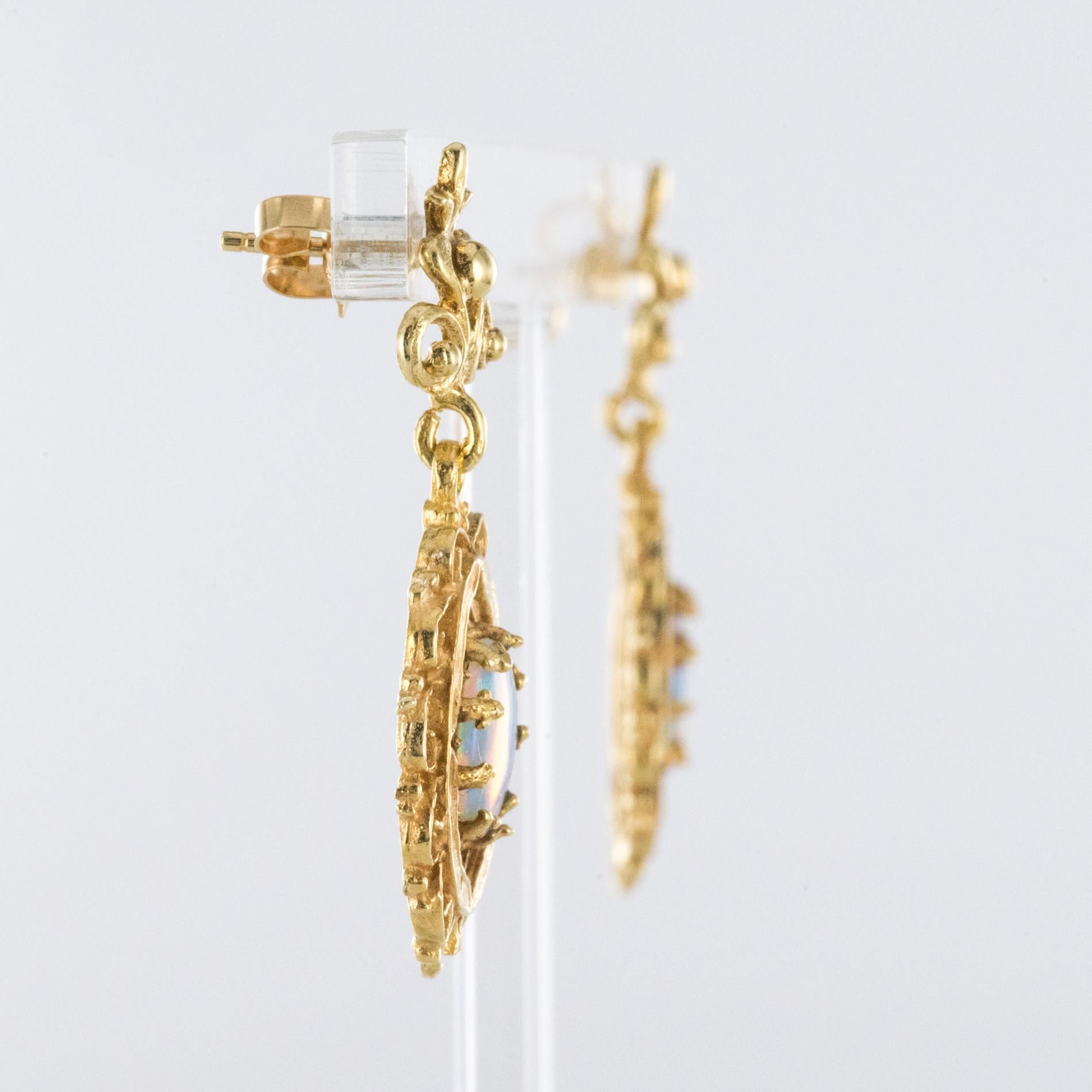 1960s Yellow Gold Opal Dangling Earrings 1