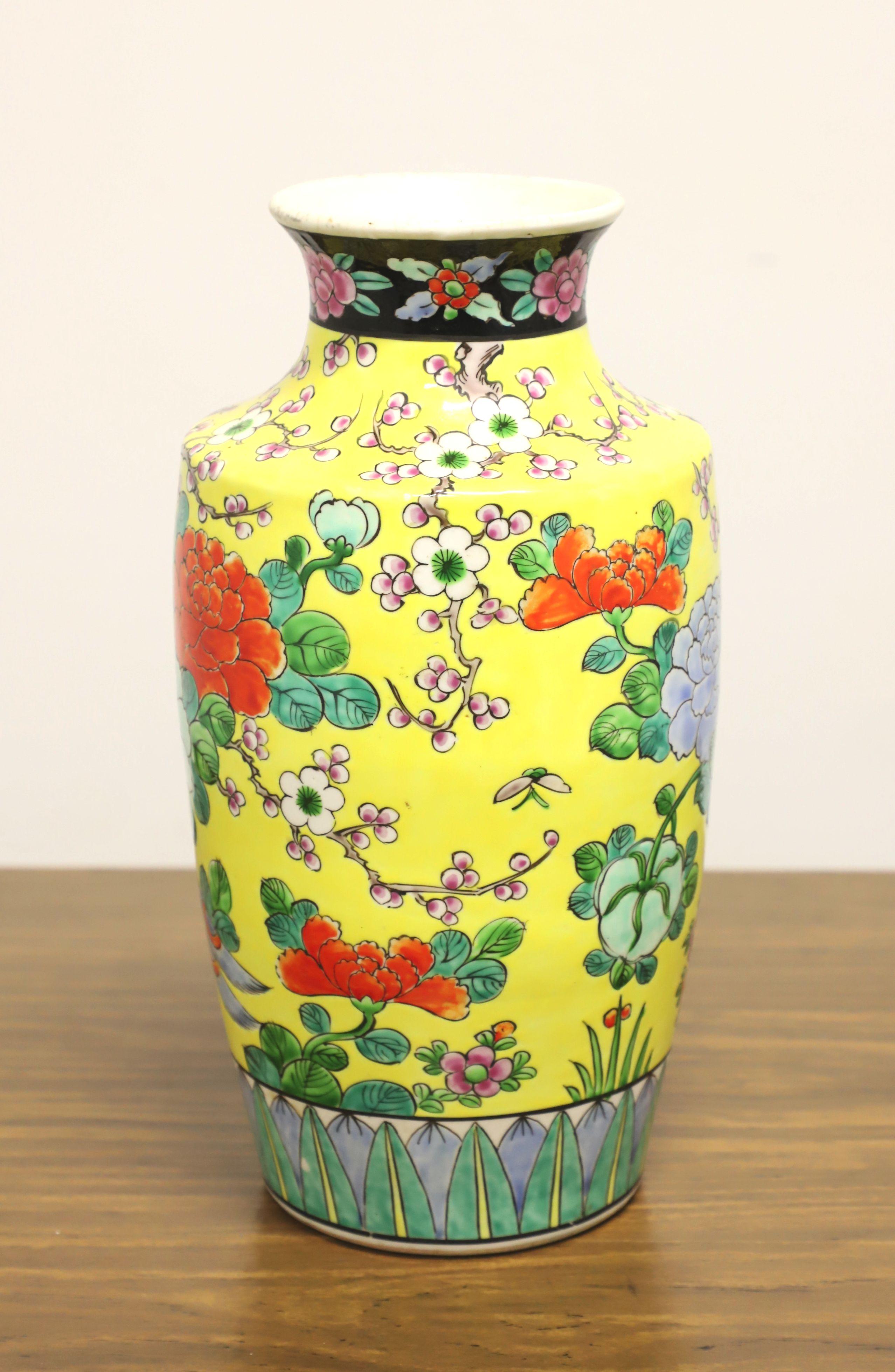 Anglo-Japanese 1960's Yellow/Green Japanese chinoiserie Ceramic Vase