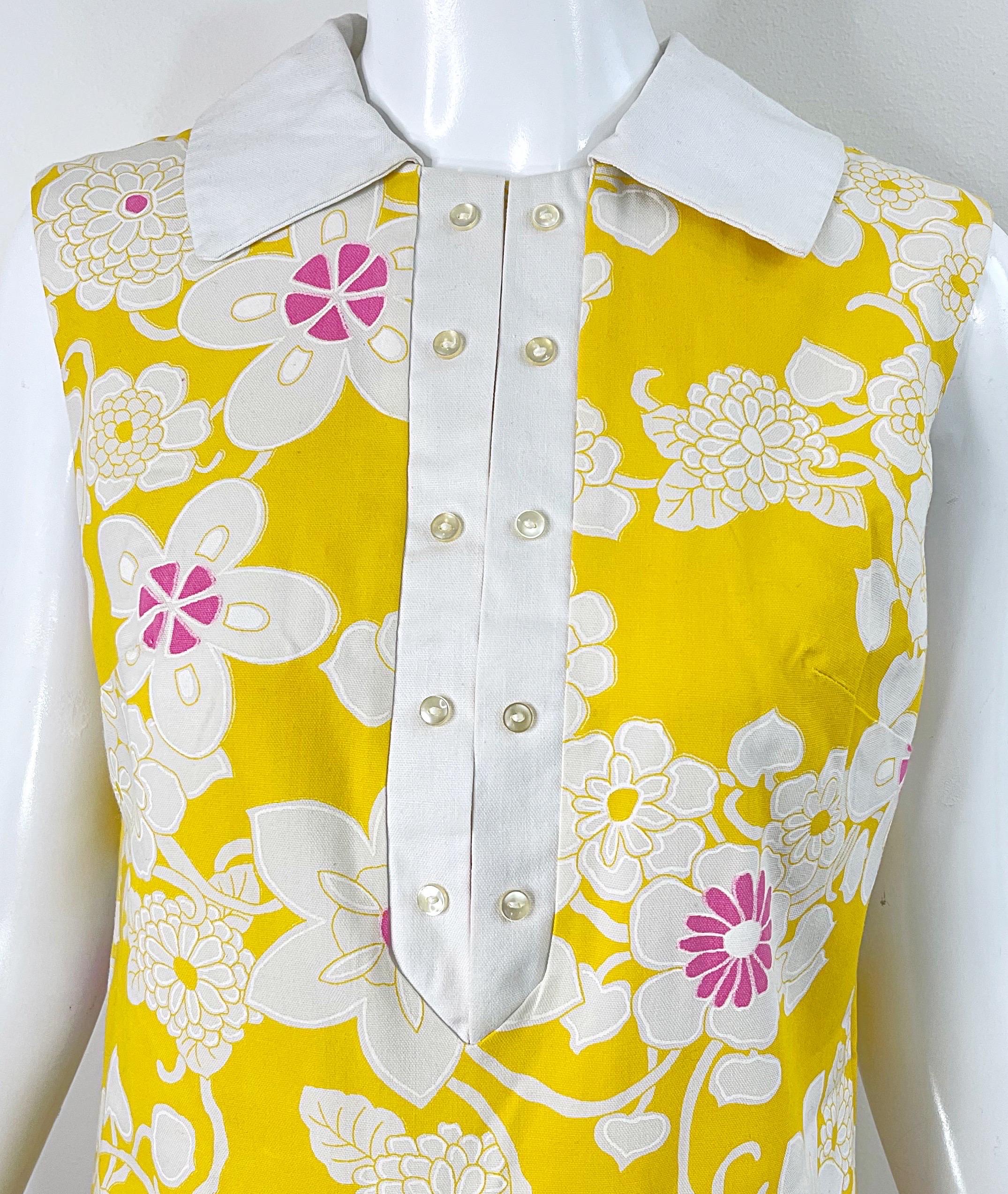 Women's 1960s Yellow + Pink Romper Skort Mod Cotton Flower Print Vintage 60s Jumpsuit For Sale