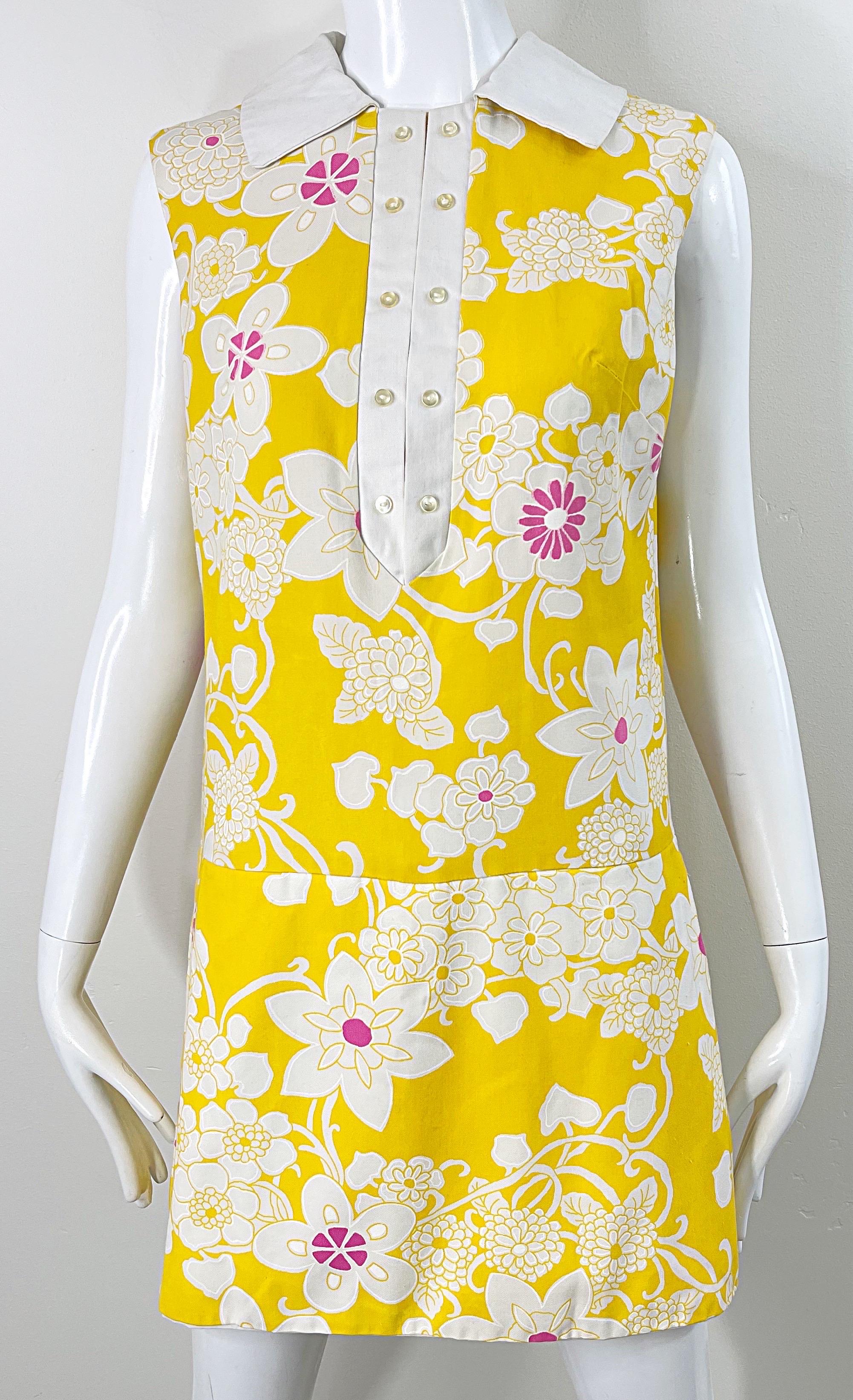 1960s Yellow + Pink Romper Skort Mod Cotton Flower Print Vintage 60s Jumpsuit For Sale 5