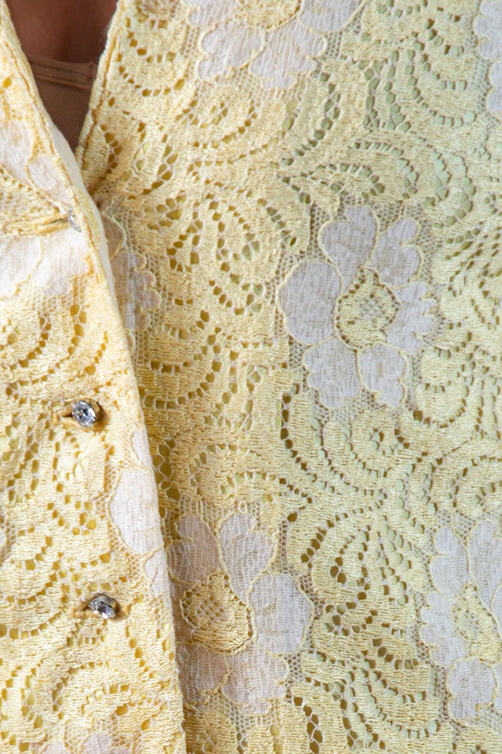 1960S Yellow & White Cotton Lace Shirt Dress For Sale 6