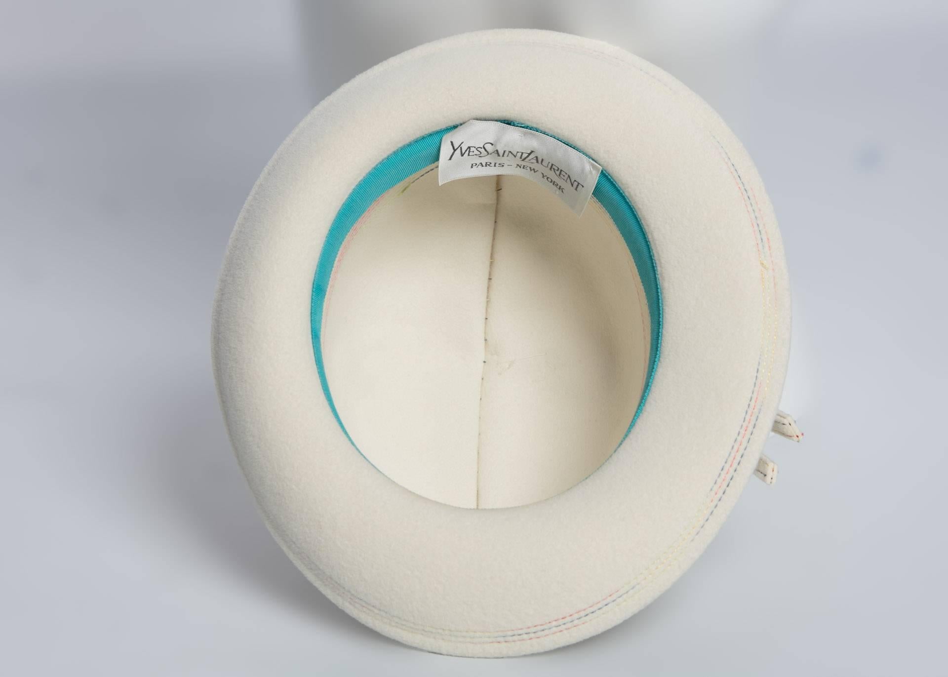 1960s Yves Saint Laurent YSL Sculpted Ivory Felt Fedora Hat In Excellent Condition For Sale In Boca Raton, FL