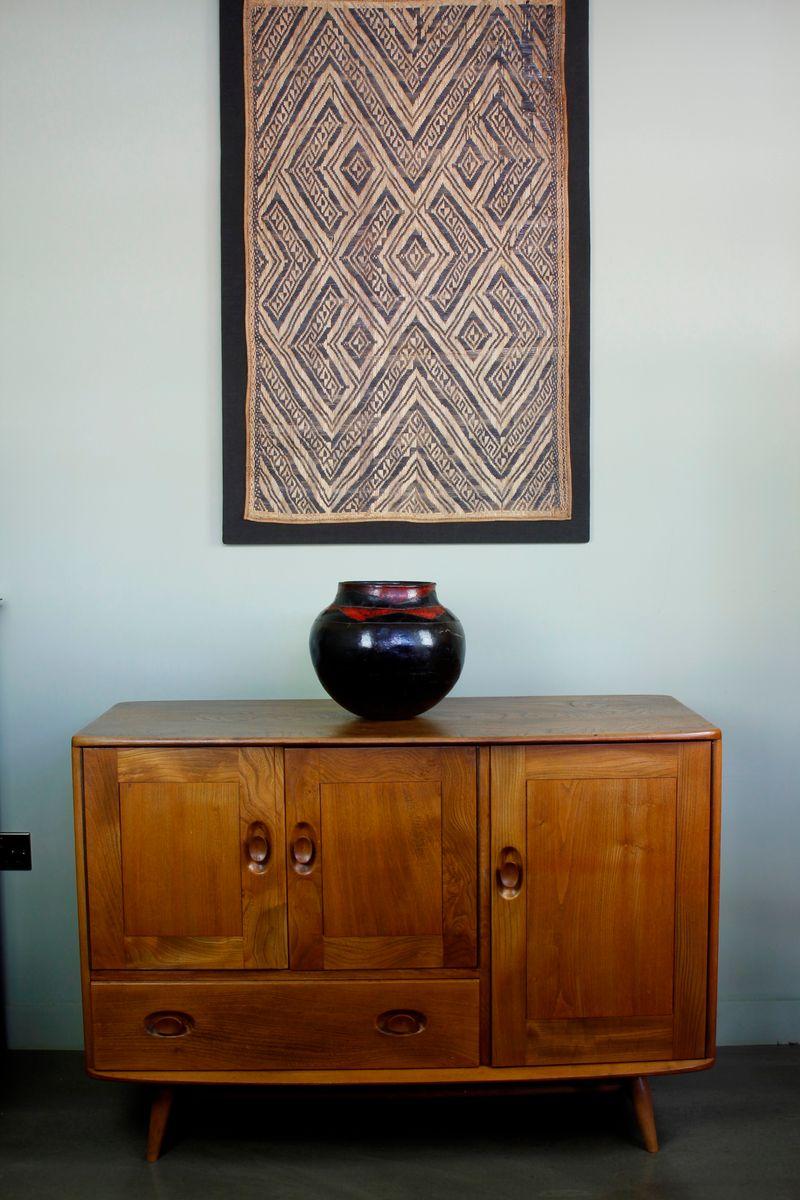 Mid-20th Century 1960's Zulu Fired Earth Storage Pot, South Africa (Ex Romy Rey Collection)