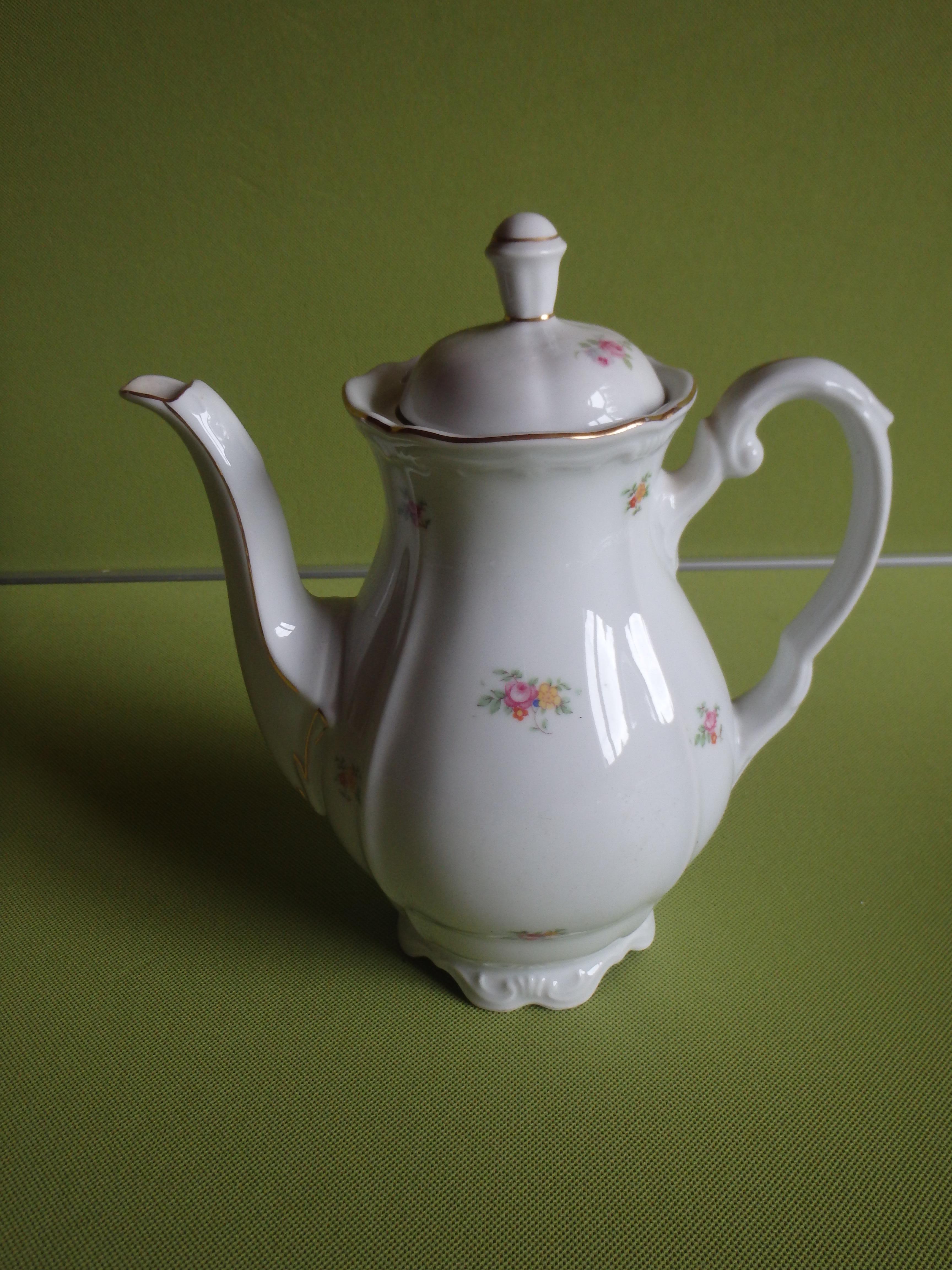 Mid-Century moderno Set da tè BAVARIA anni '60 per 6 tazze e piatti e teiera con charme di fiori in vendita