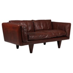 1960ties Illum Wikkelsoe V11, 2-Seat Sofa by Holger Christensen