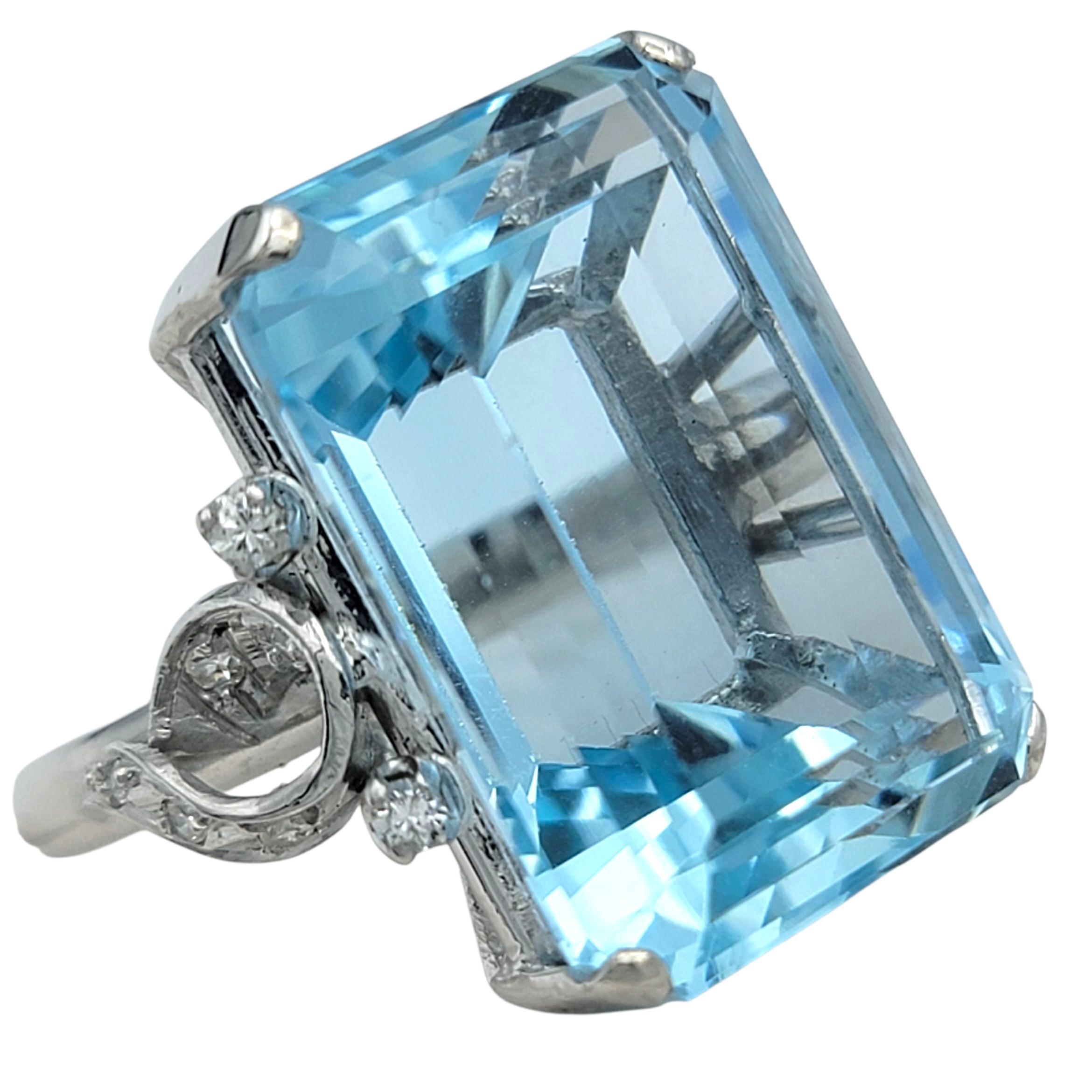 Contemporary 19.61 Carat Emerald Cut Aquamarine Cocktail Ring with Diamonds in Platinum For Sale