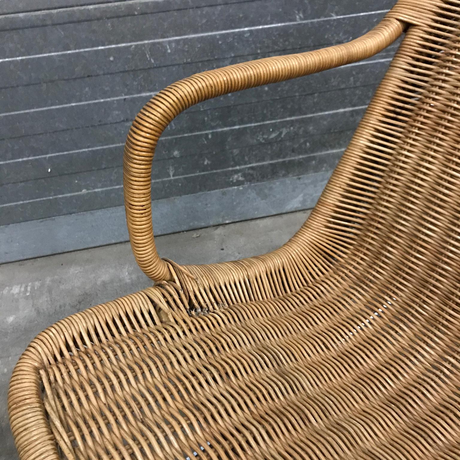 1961 Dirk Van Sliedregt, Rare 514 Original Wicker Lounge Chair with Chrome Base For Sale 7