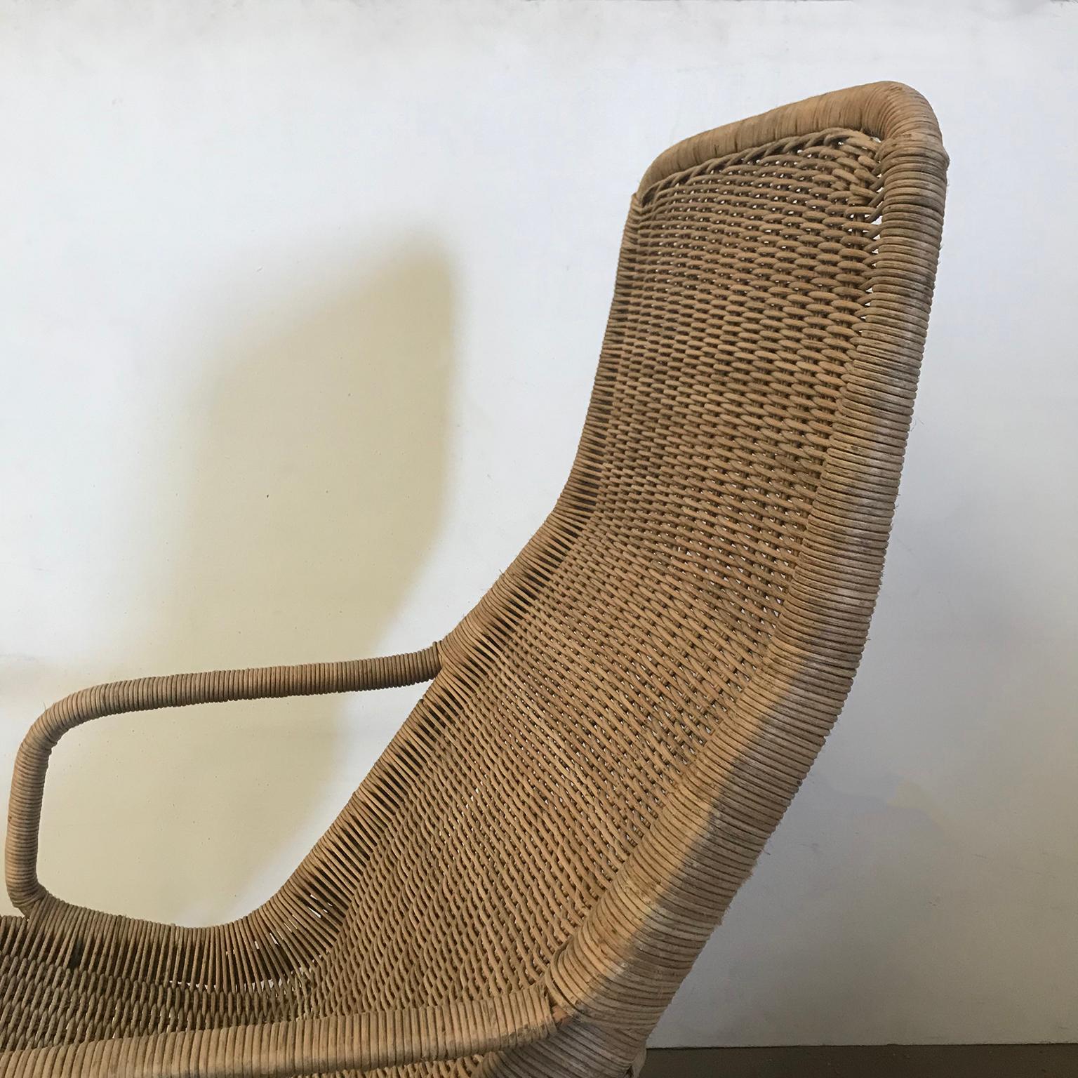 1961 Dirk Van Sliedregt, Rare 514 Original Wicker Lounge Chair with Chrome Base For Sale 7