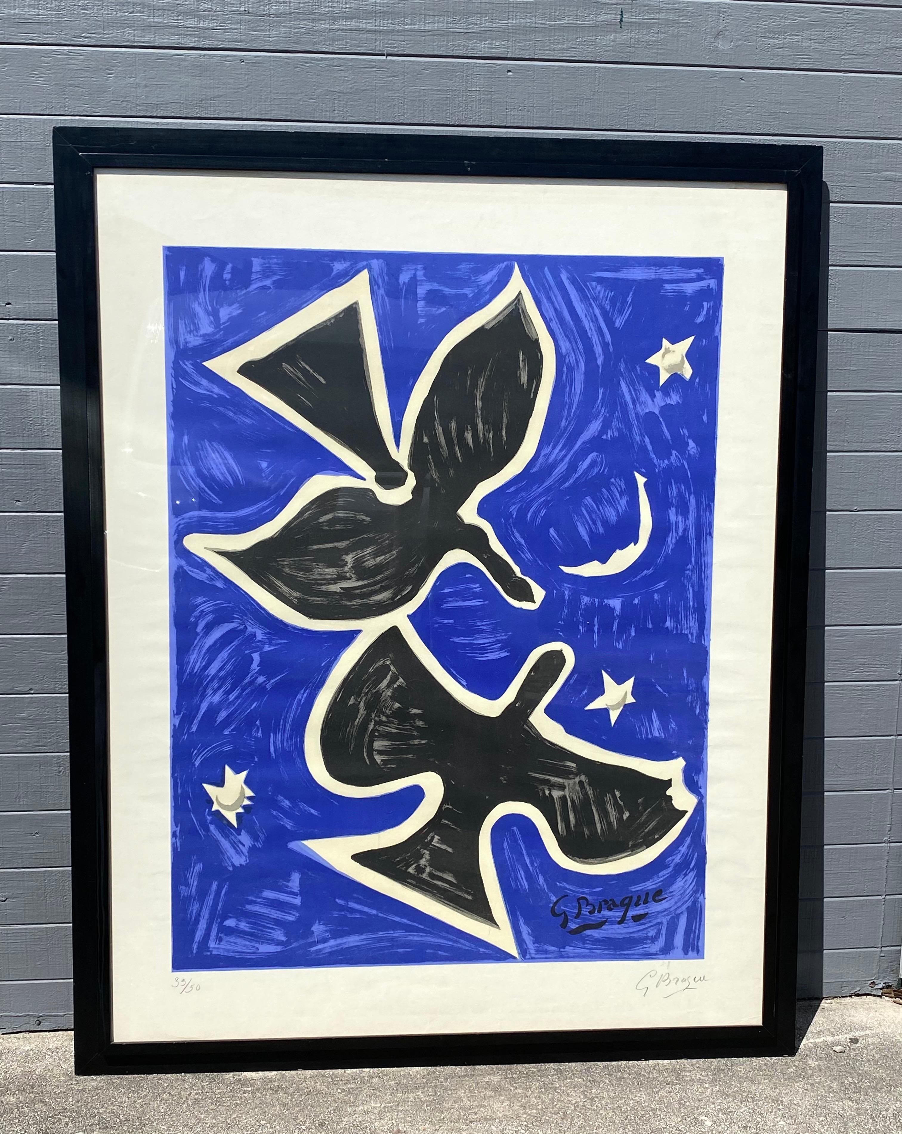 Vintage 1961 Georges Braque Deux Oiseaux (Richesse de la France) pencil signed and numbered lithograph. Number 33/50 is signed in the lower right in dark blue and in pencil. The original color lithograph features two birds adrift in the night sky,