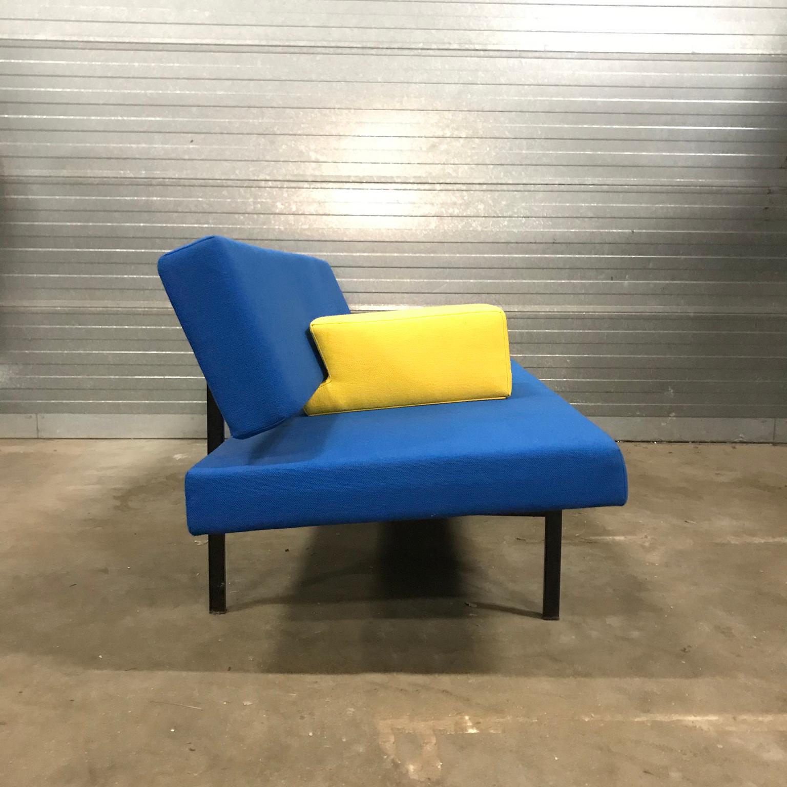 1961, Gijs Van Der Sluis Voor Van Der Sluis Culemborg, Sleeping Sofa in Blau im Zustand „Gut“ im Angebot in Amsterdam IJMuiden, NL