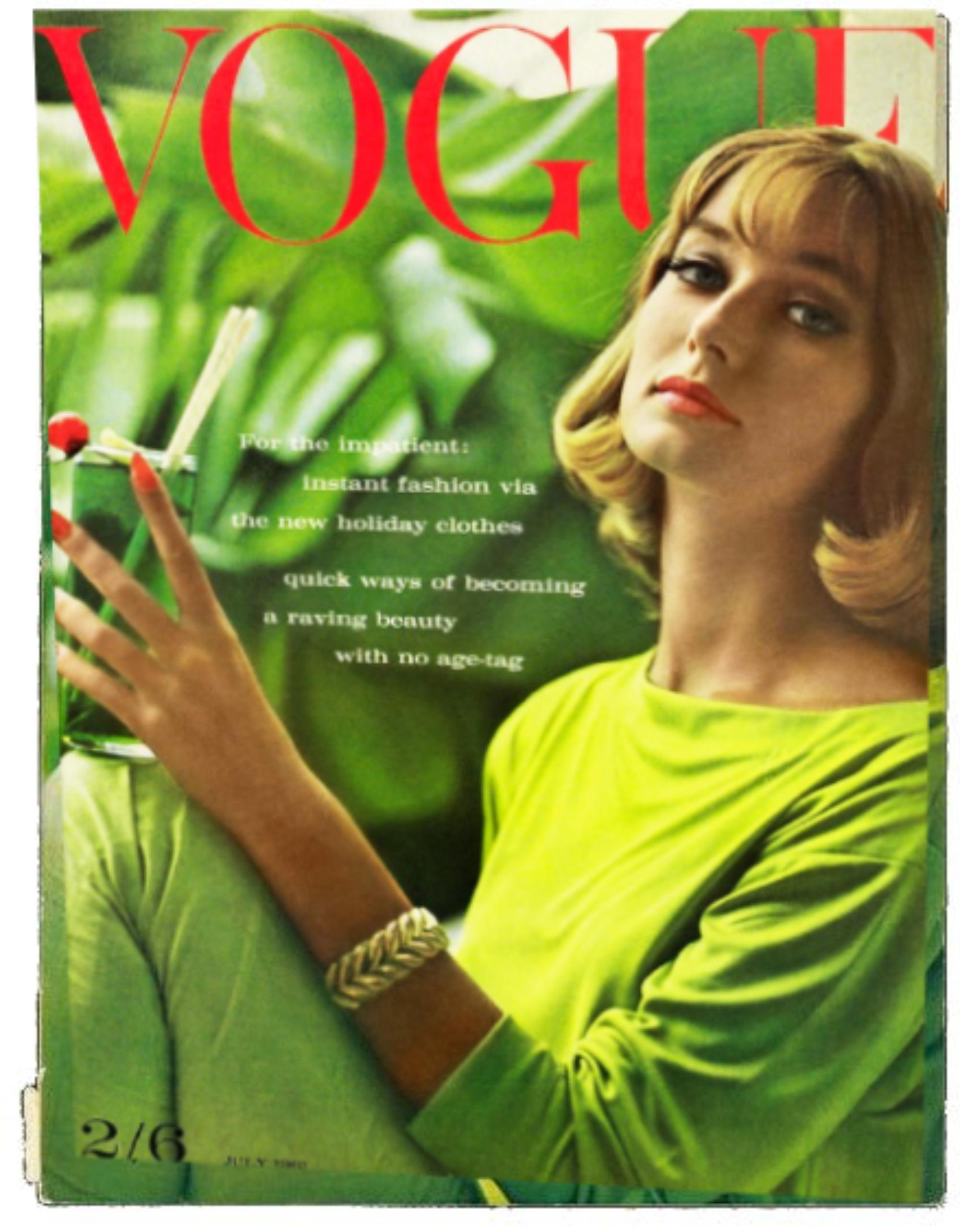 Rare 1961 VOGUE Magazine - Cover Bond Girl Tania Mallet by Eugene Vernier

On cover: Tania Mallet, who passed away on March 30 at the age of 77, will be remembered both as a fashion model and as a Bond girl, thanks to her turn as the typically