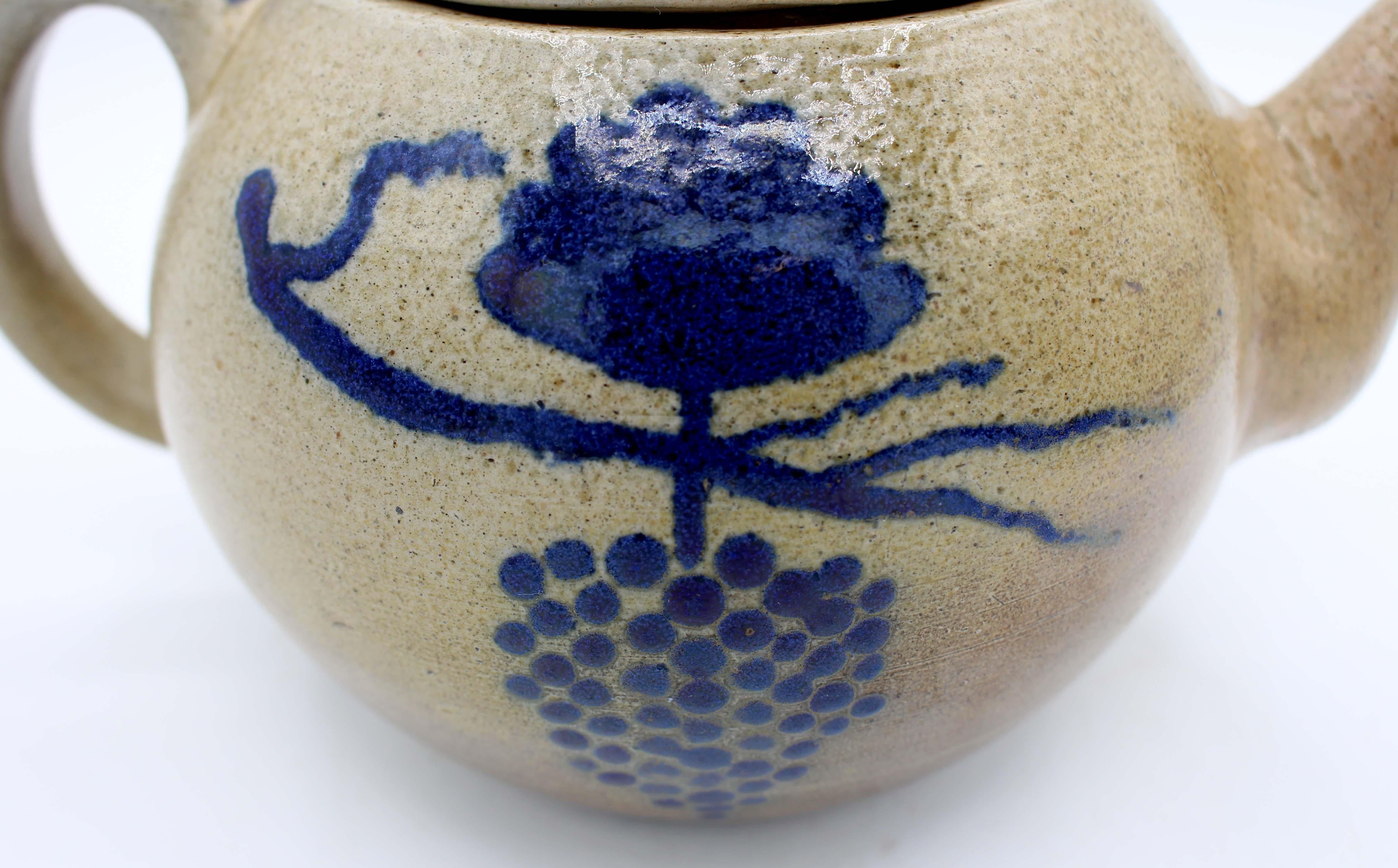 1962-1970 Salt Glazed Pottery Tea Pot by Ben Owen I For Sale 1