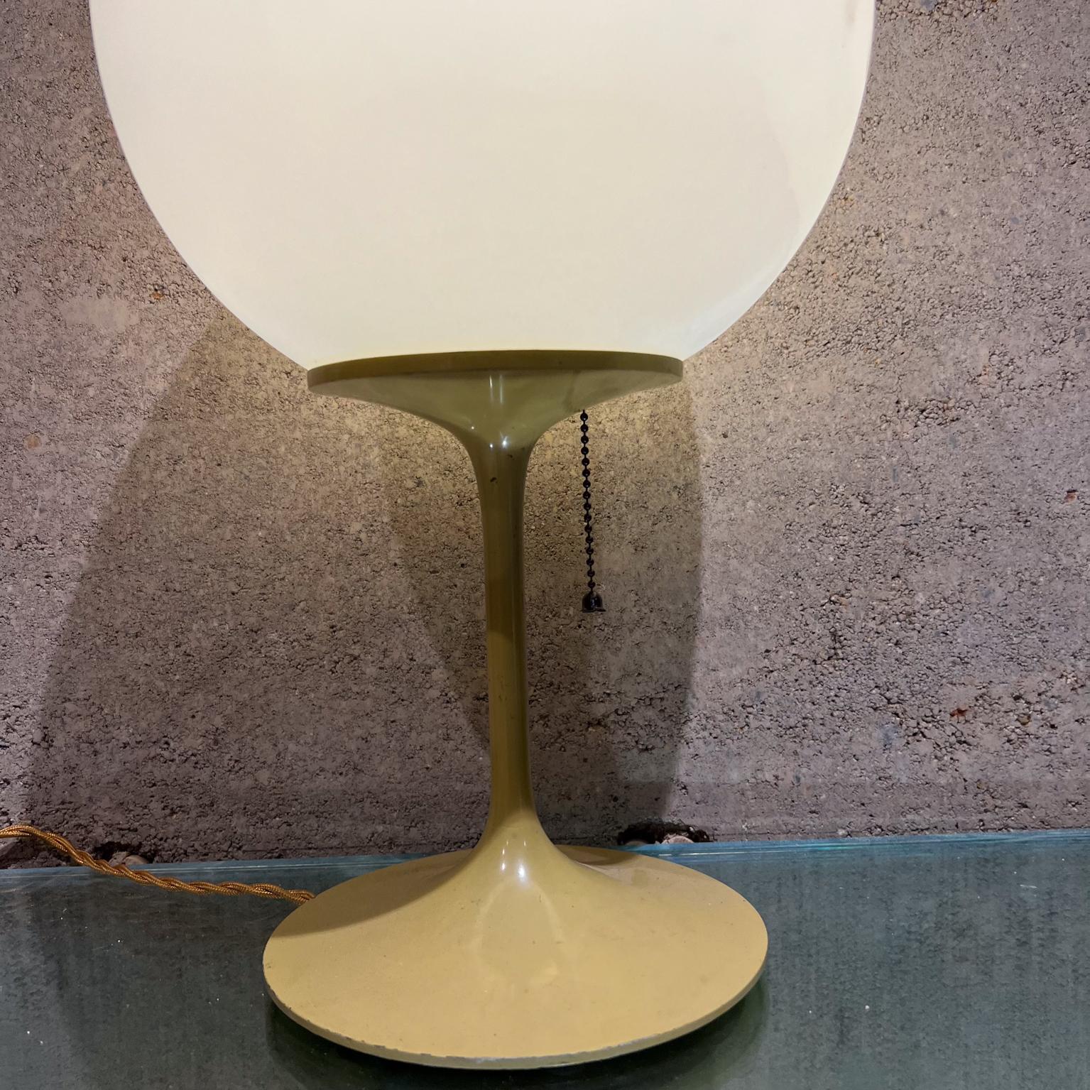 Mid-20th Century 1962 Bill Curry Stemlite Table Lamp Design Line Los Angeles CA For Sale
