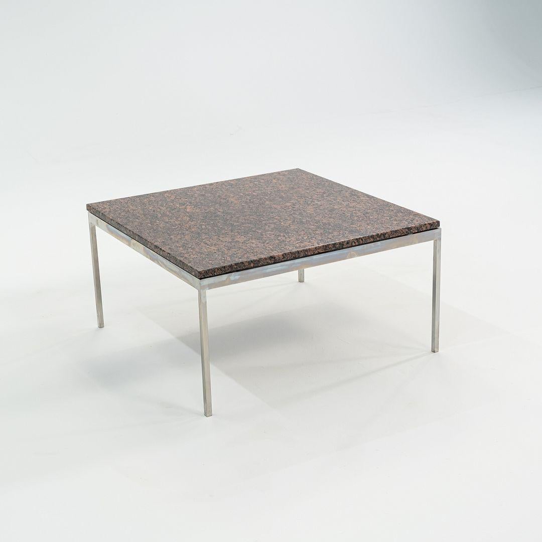 1962 Davis Allen & Gordon Bunshaft Mesa baja de 30 pulgadas de acero con tapa de granito en venta 2