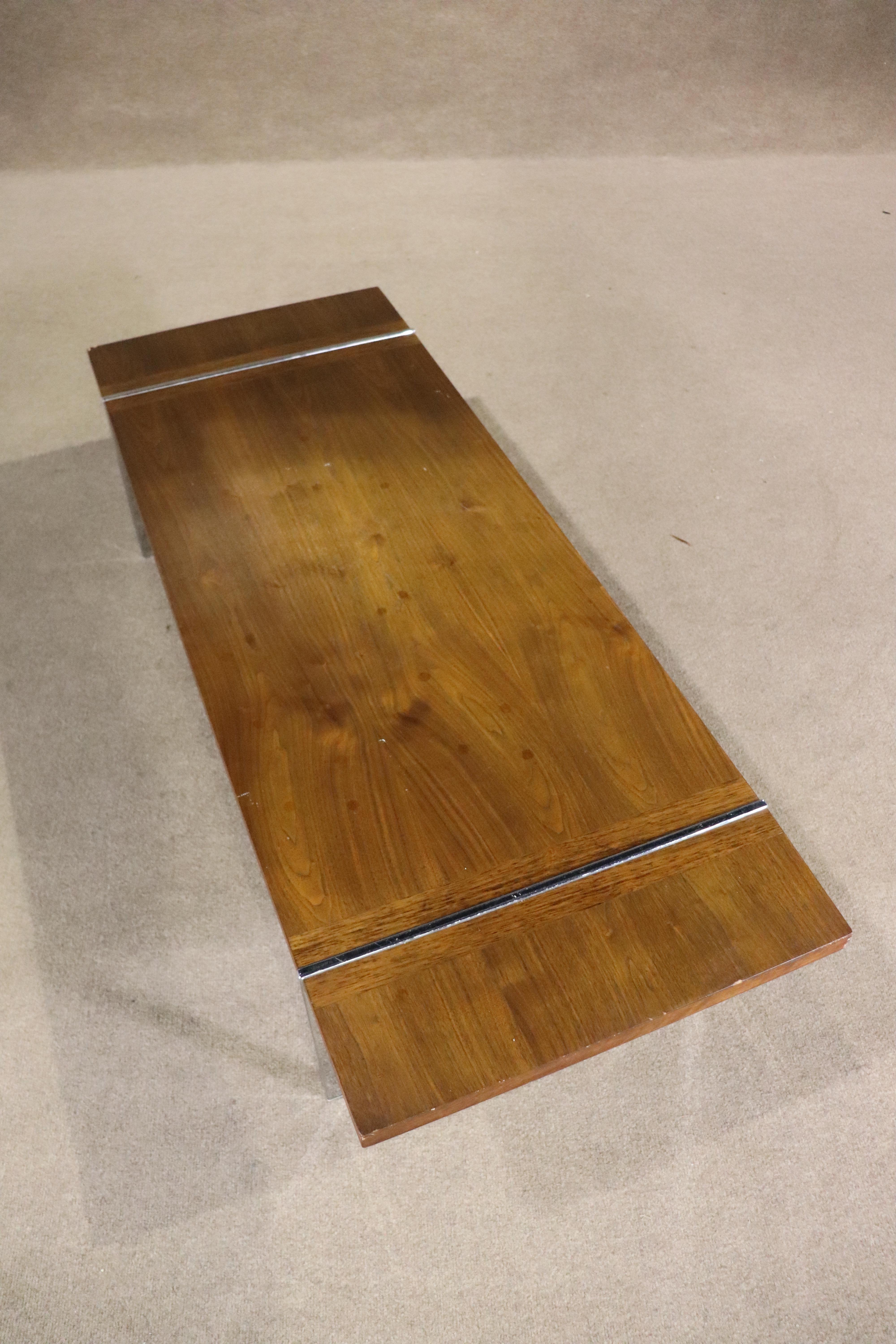 1962 Lane 1115 series Coffee Table For Sale 3