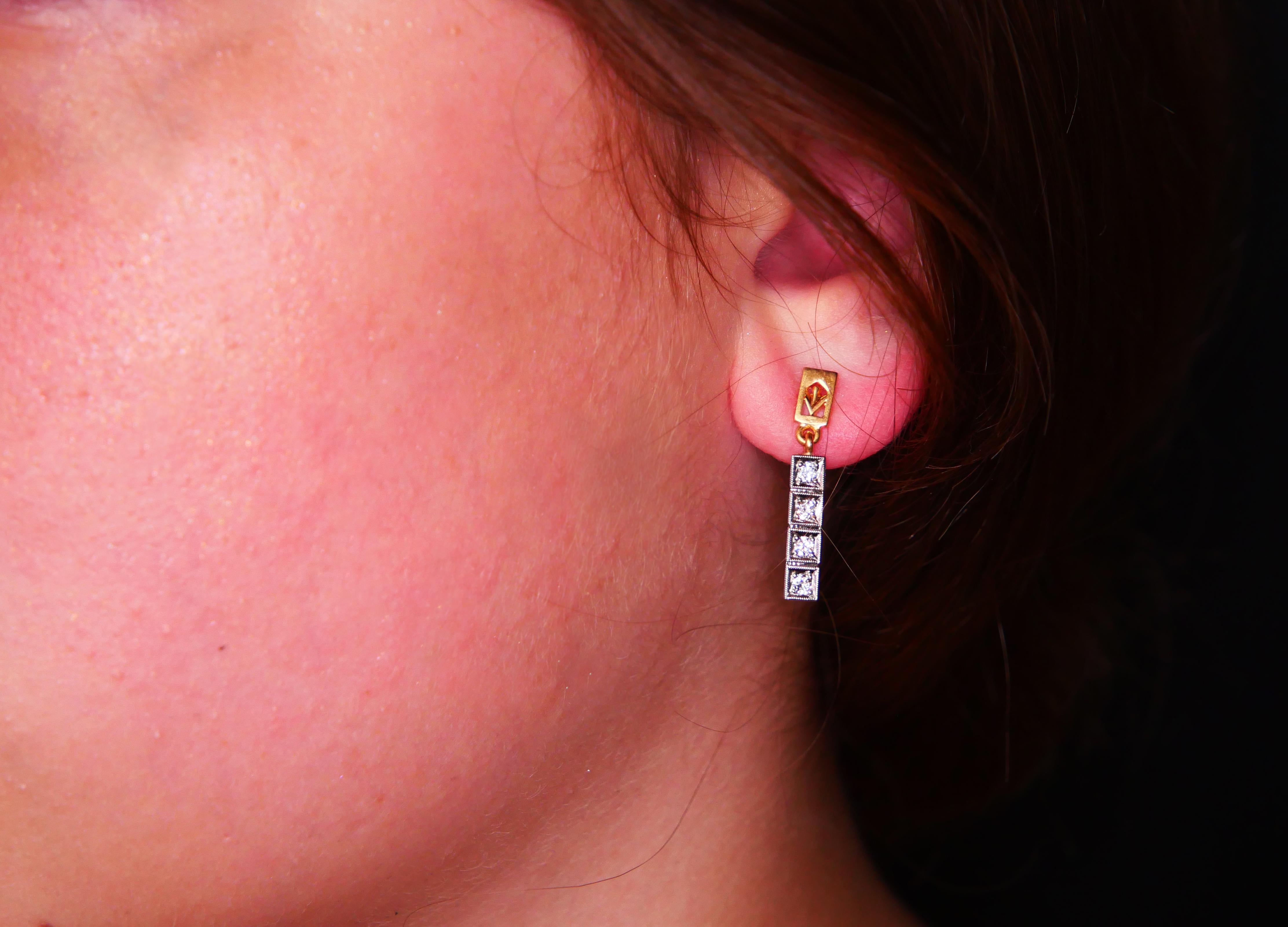 1962 Nordic Stud Earrings Diamonds solid 18K Gold Platinum / 3.7gr. For Sale 1