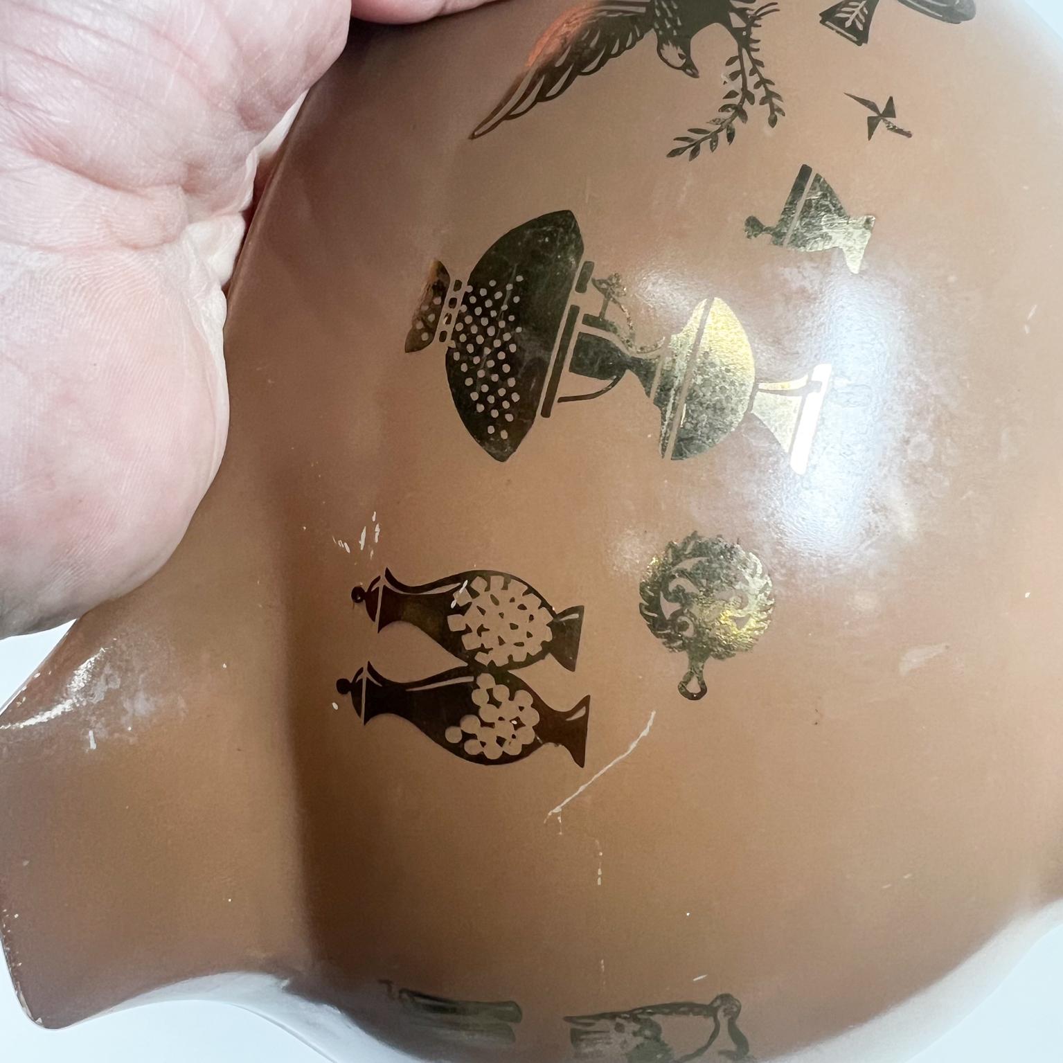 1962 Pyrex Early American Heritage Mixing Bowl Cinderella Brown For Sale 6