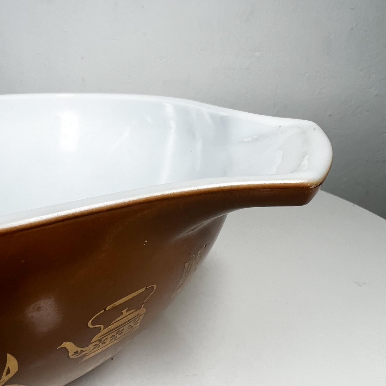 Glass 1962 Pyrex Early American Heritage Mixing Bowl Cinderella Brown For Sale